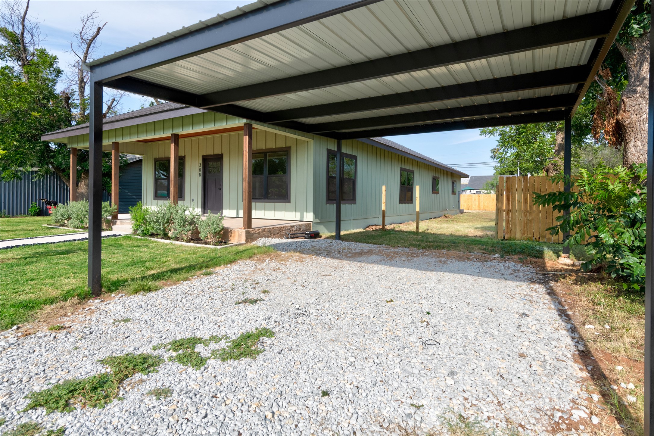 308 Yucca