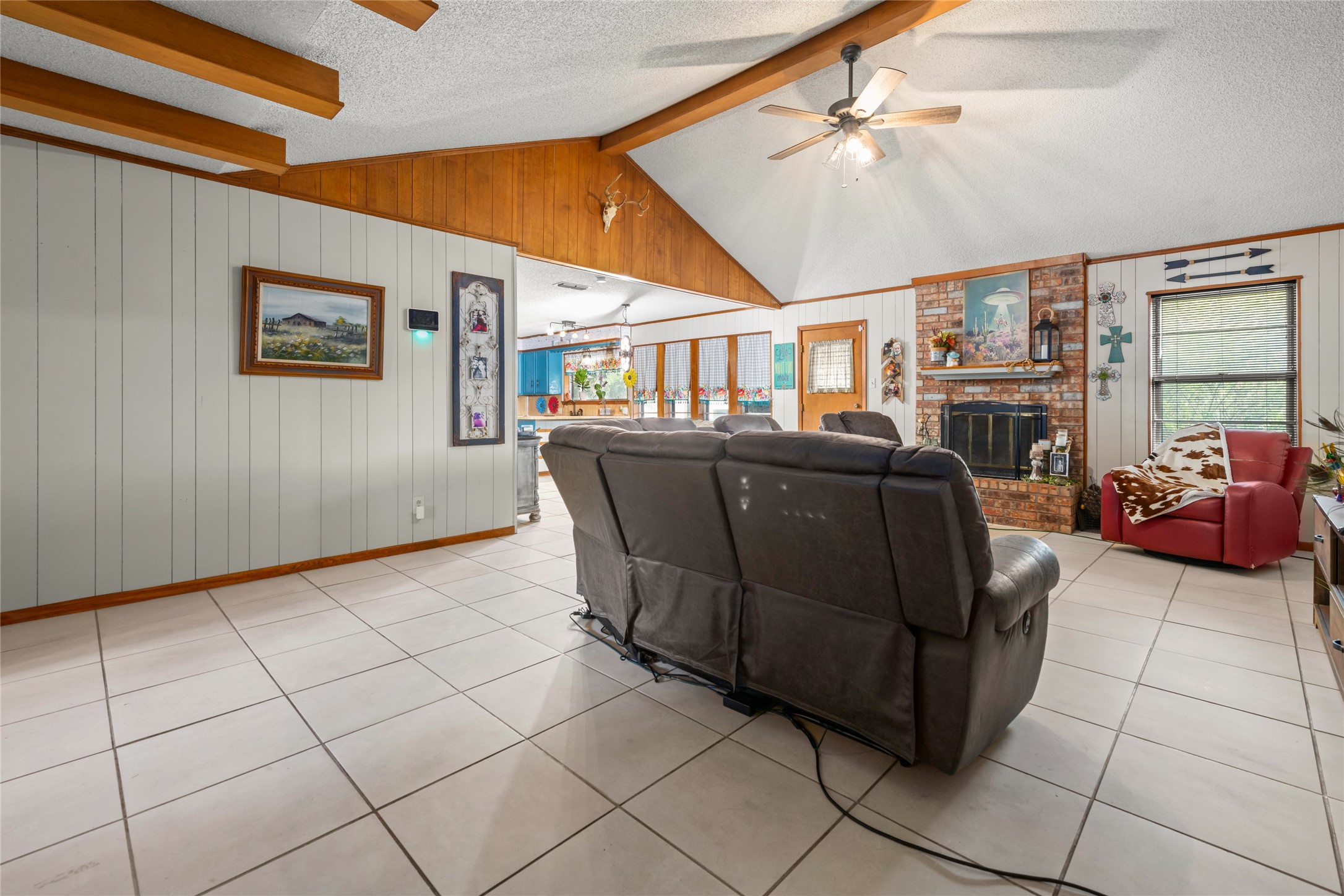 1017 Chriswood Drive