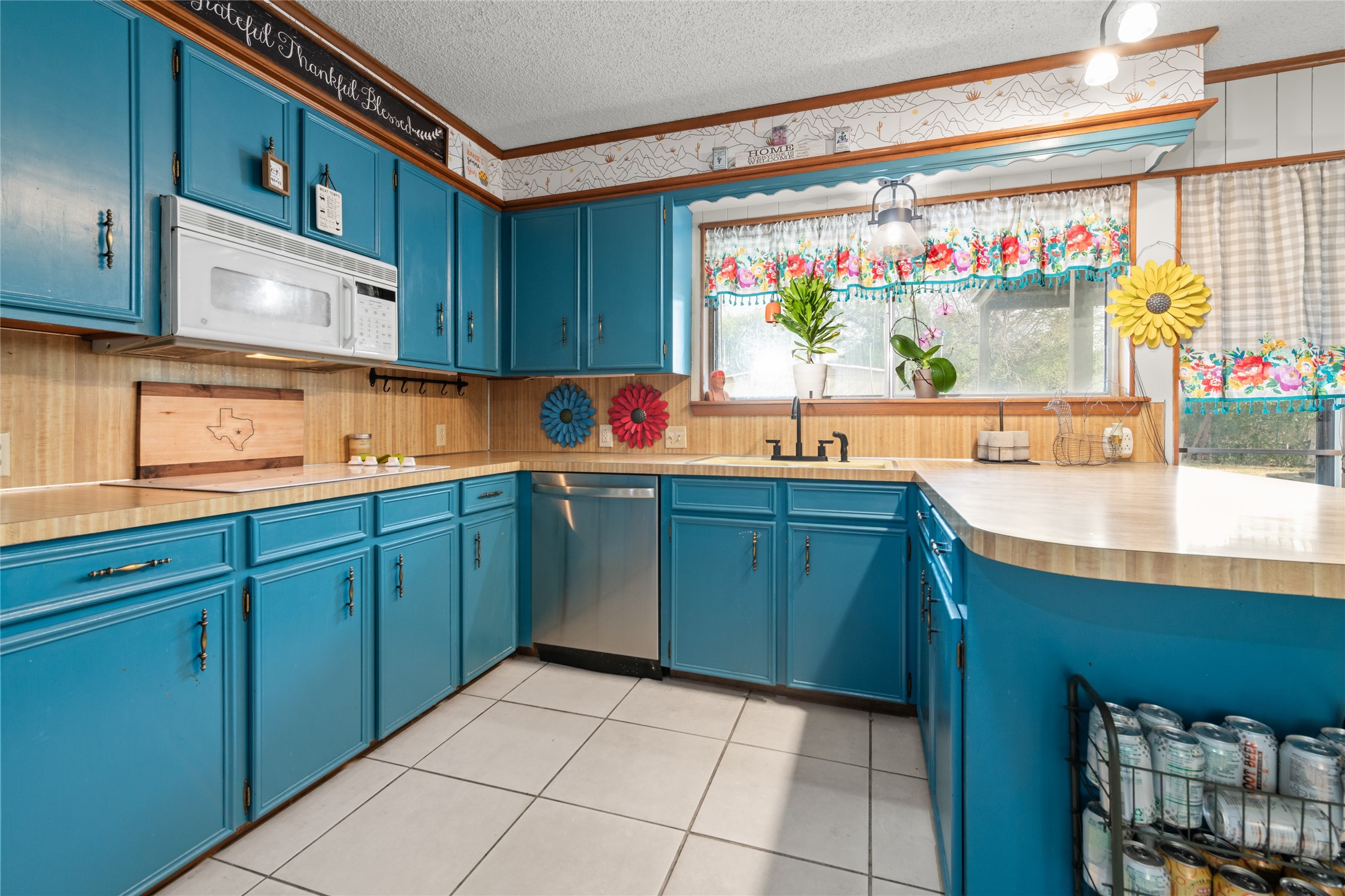 1017 Chriswood Drive