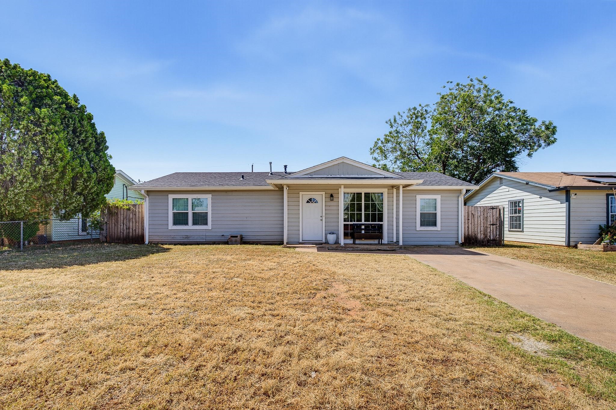 5473 Questa Drive