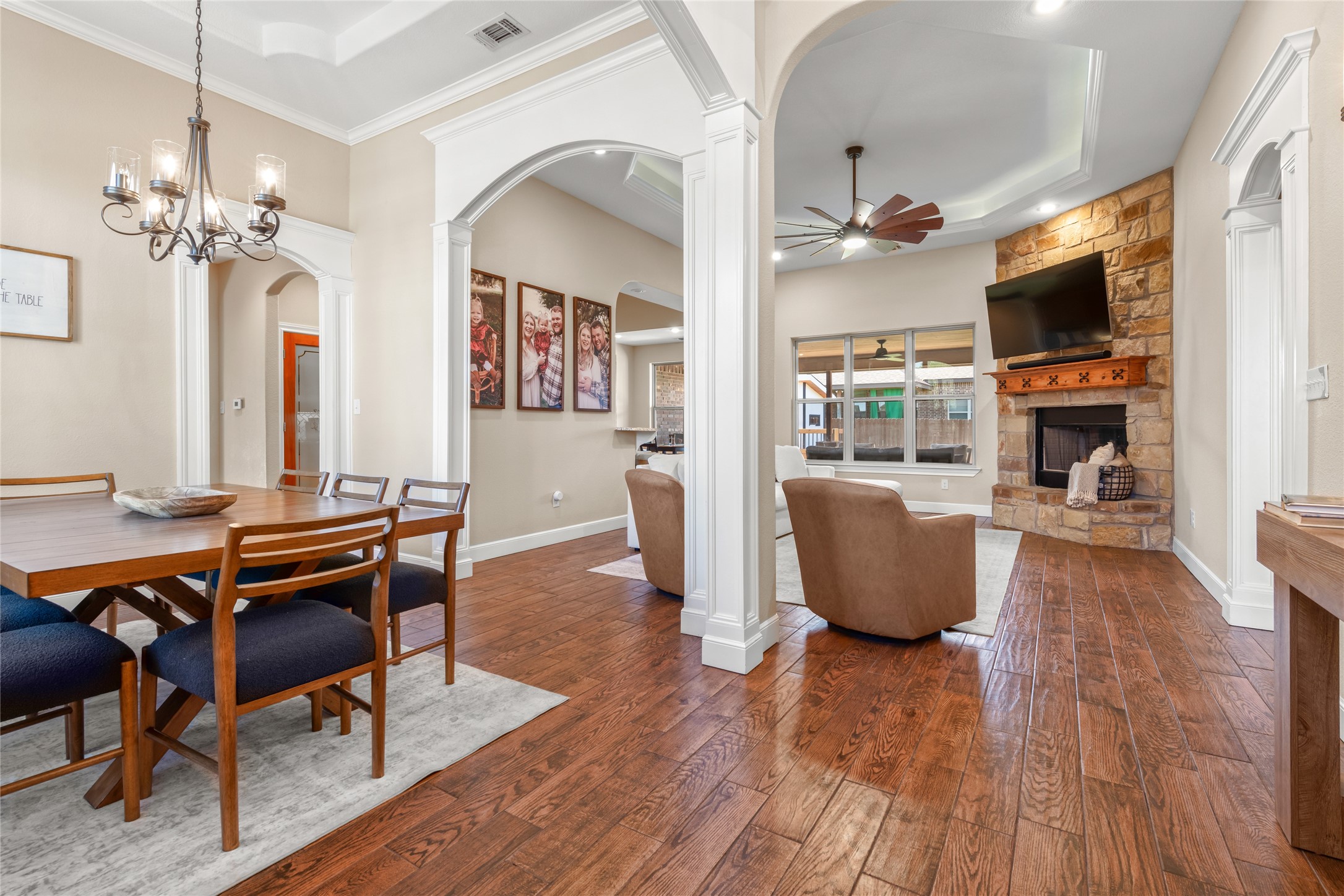3801 Kady Ridge