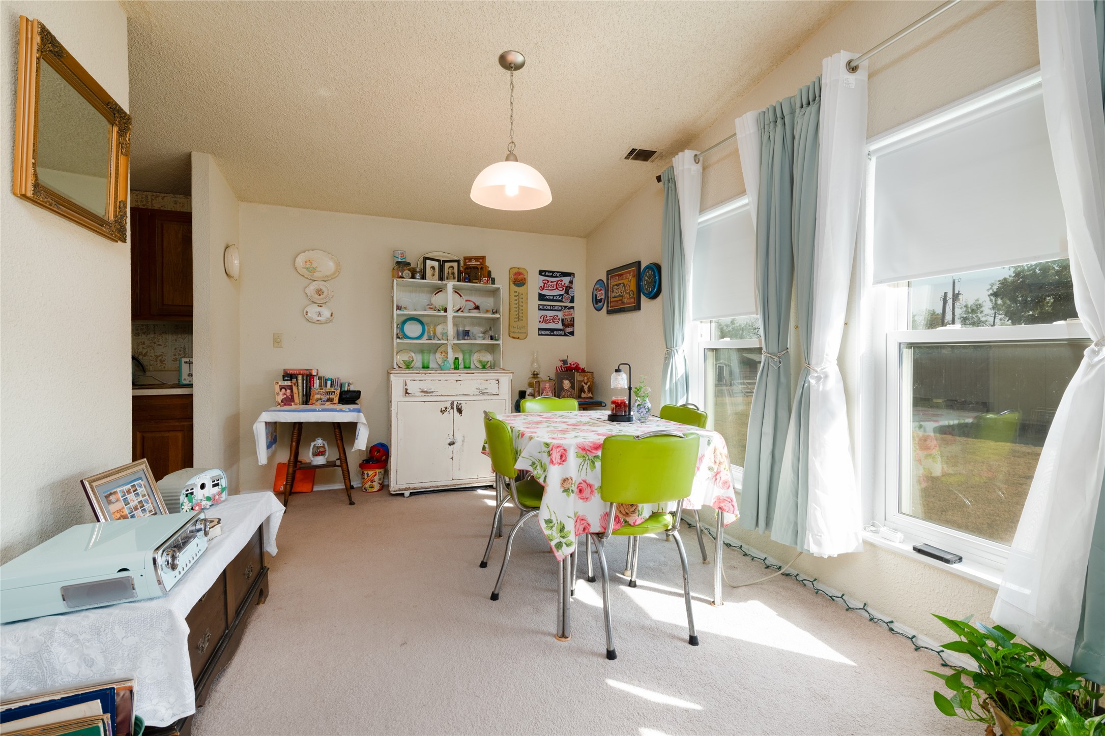 508 W 17th Street