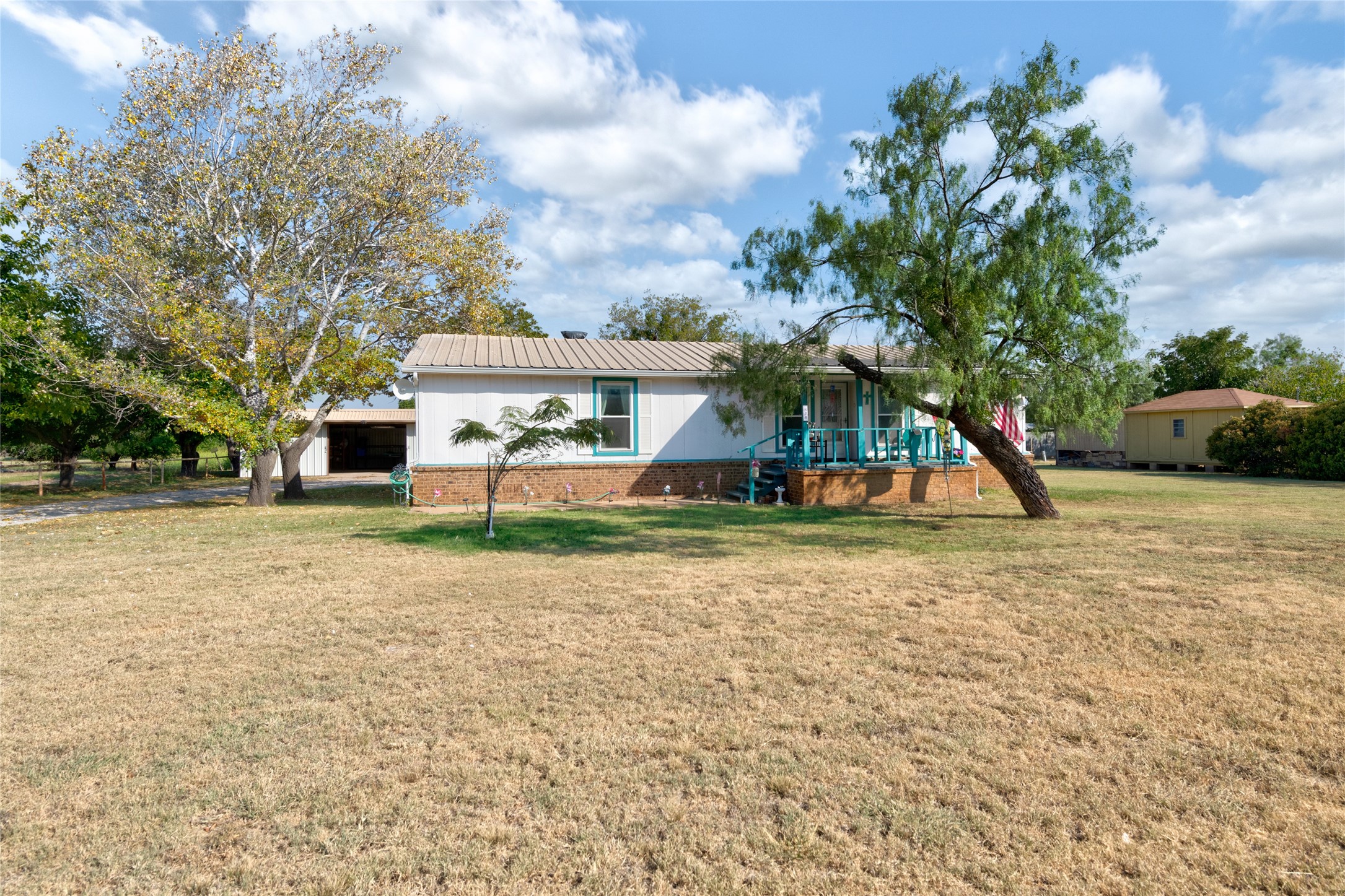 508 W 17th Street