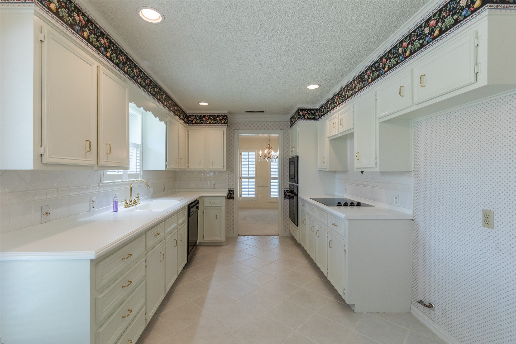 5566 Chimney Rock Road