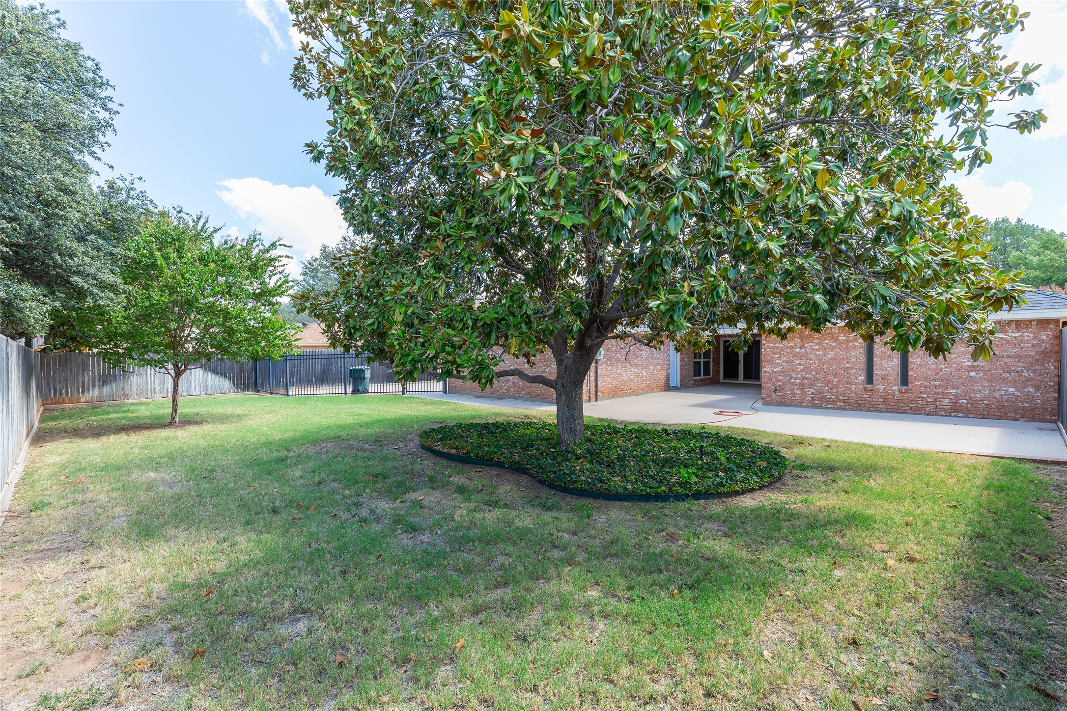 5566 Chimney Rock Road