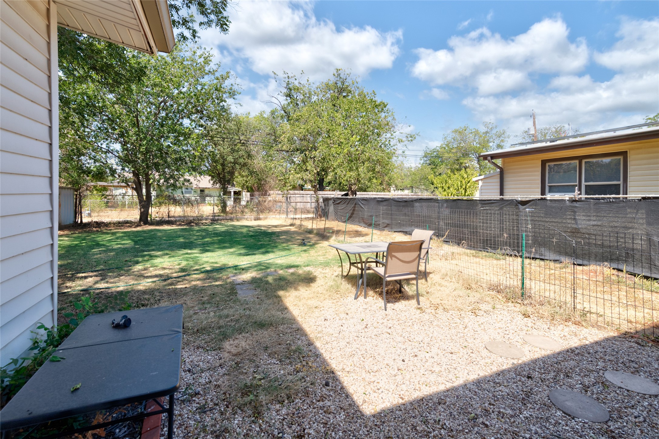 1134 S Pioneer Drive
