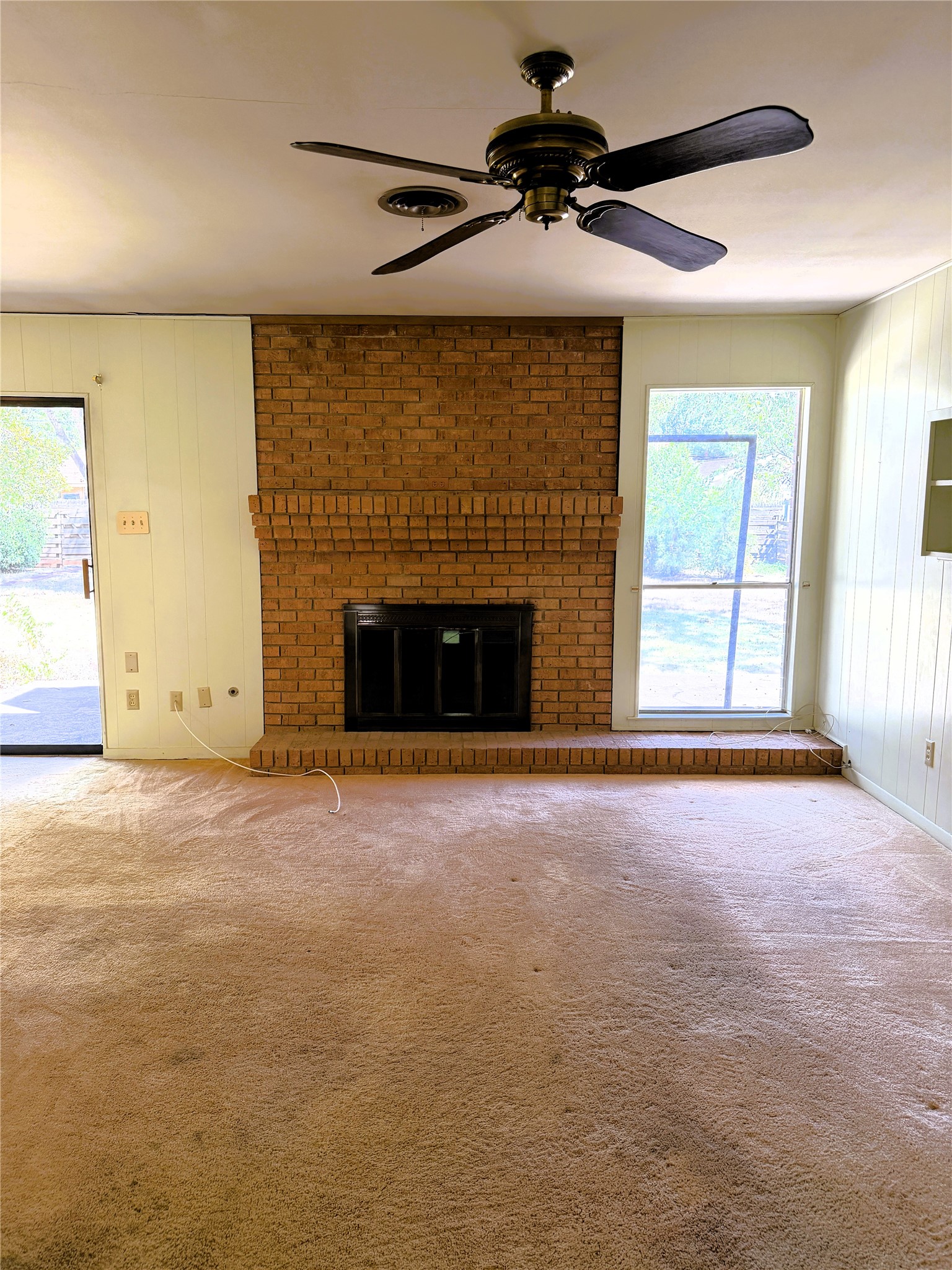 2509 Crescent Drive