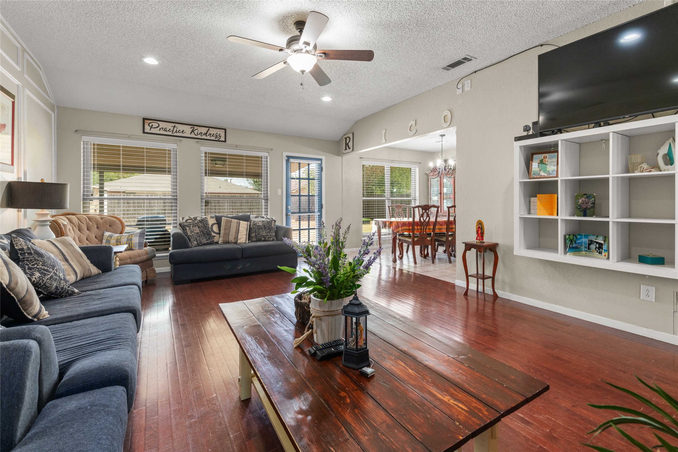 5241 Meadowick Lane