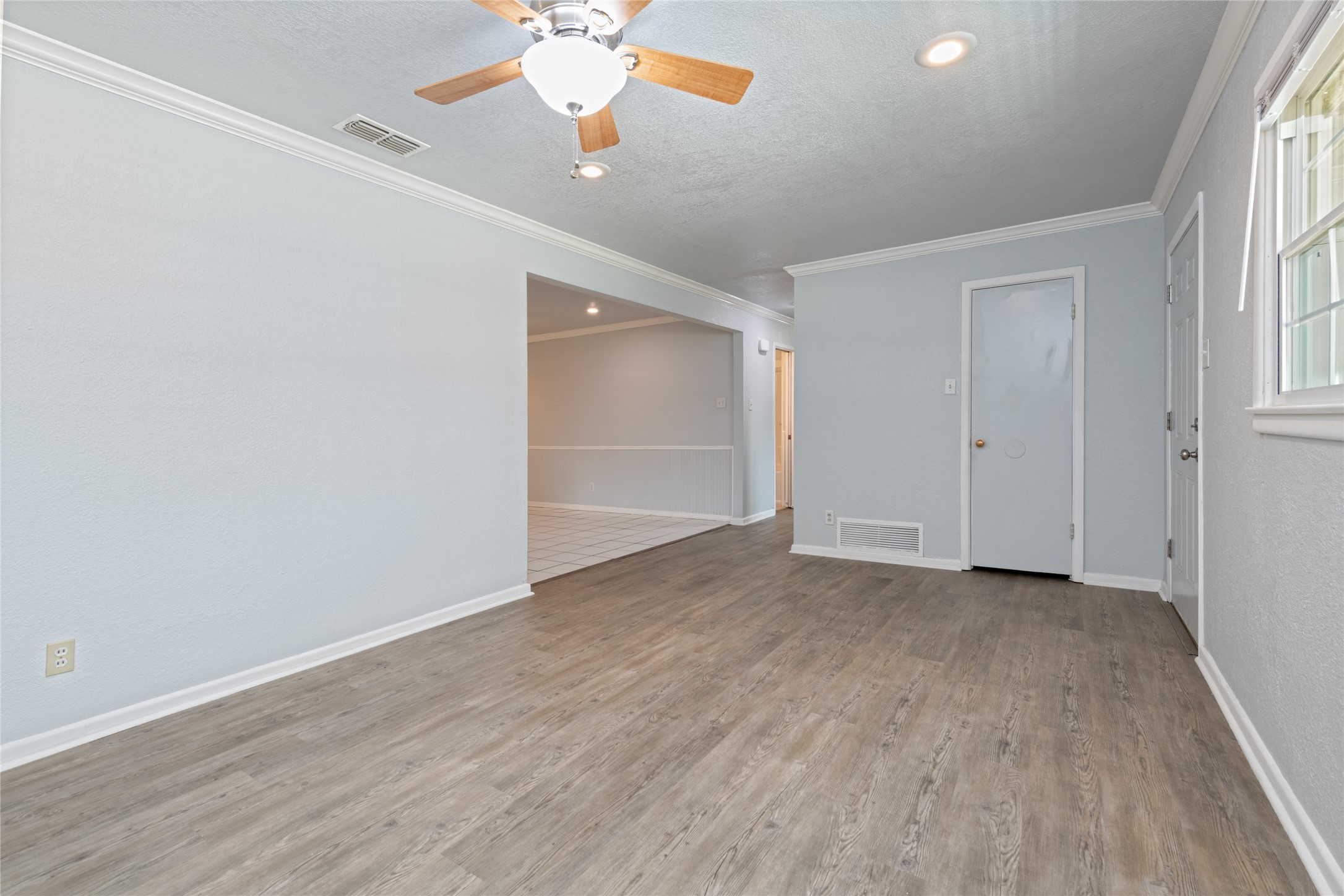 3142 Columbia Drive