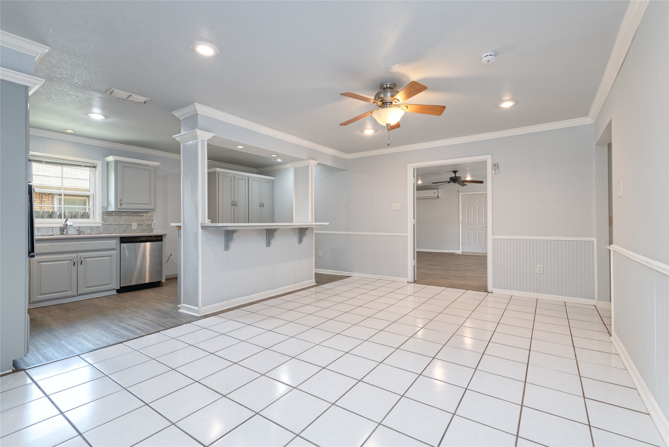 3142 Columbia Drive