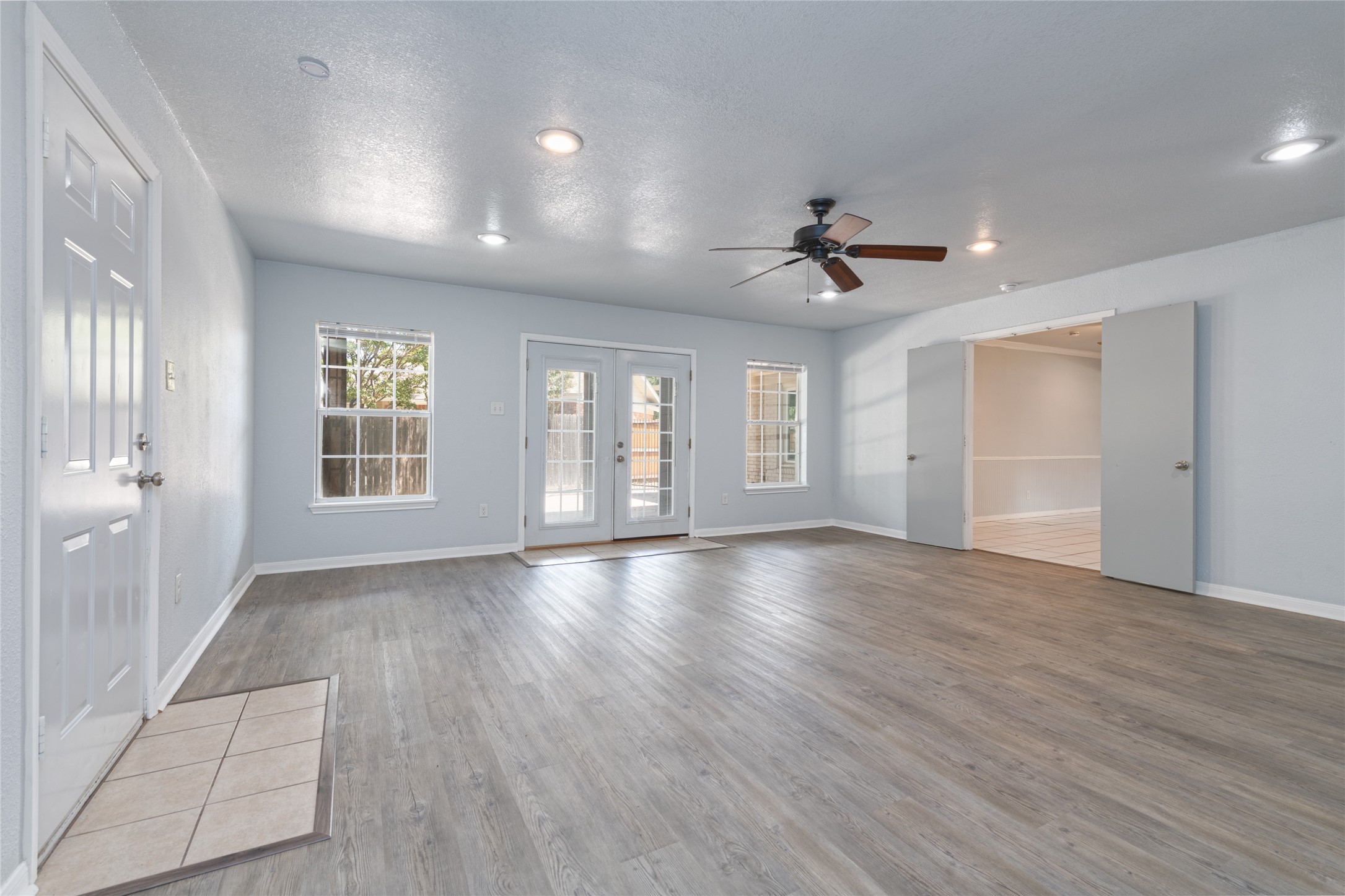 3142 Columbia Drive