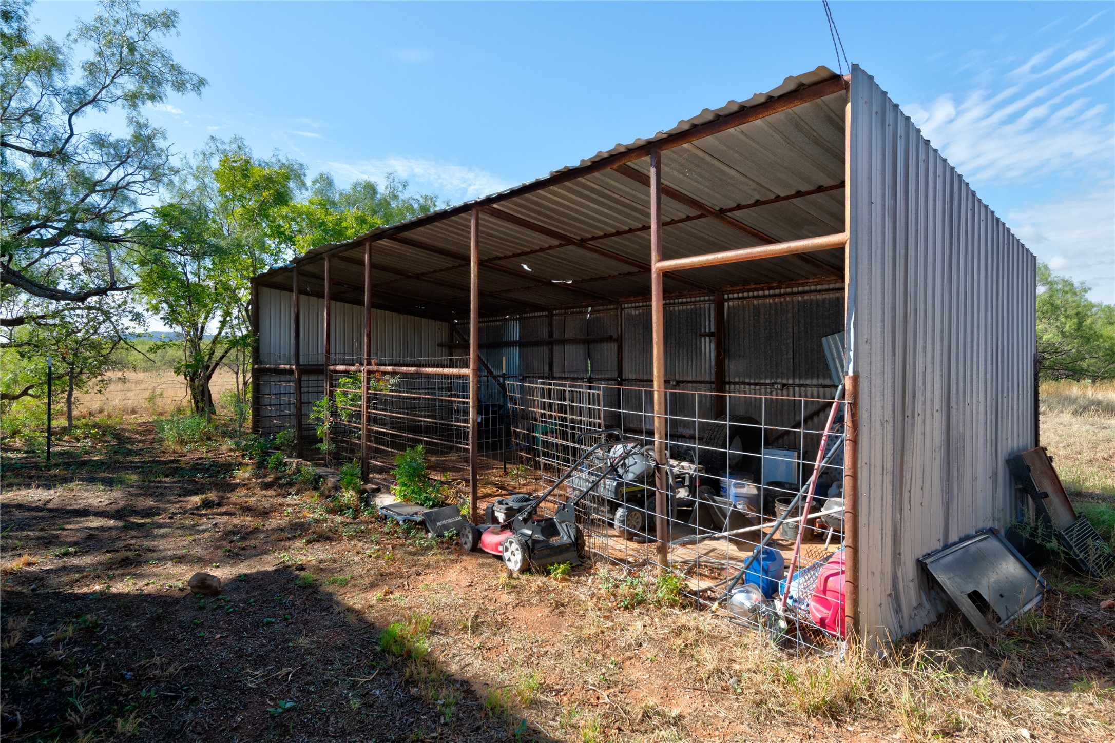 1216 County Road 349