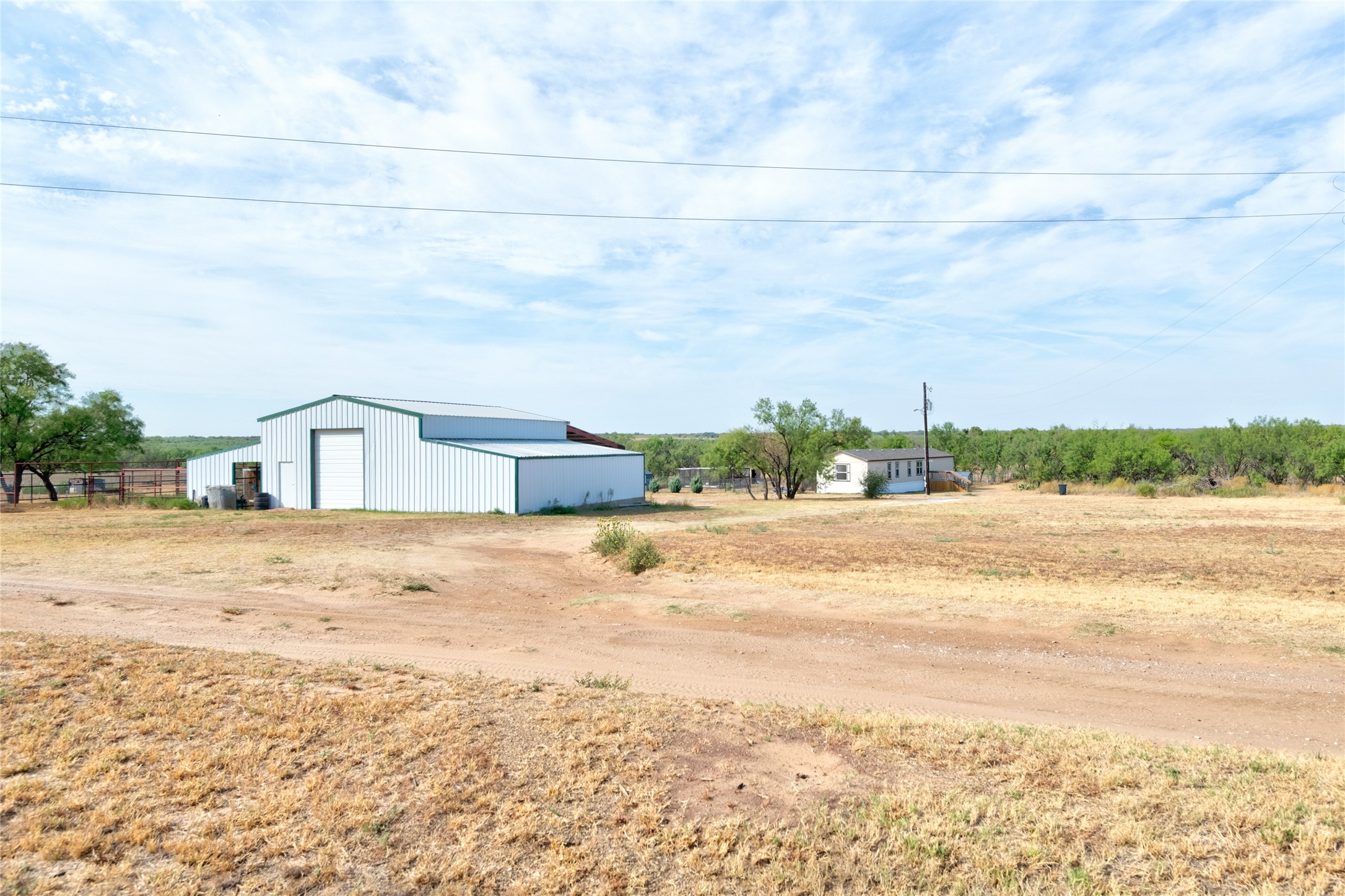5143 S Fm 600