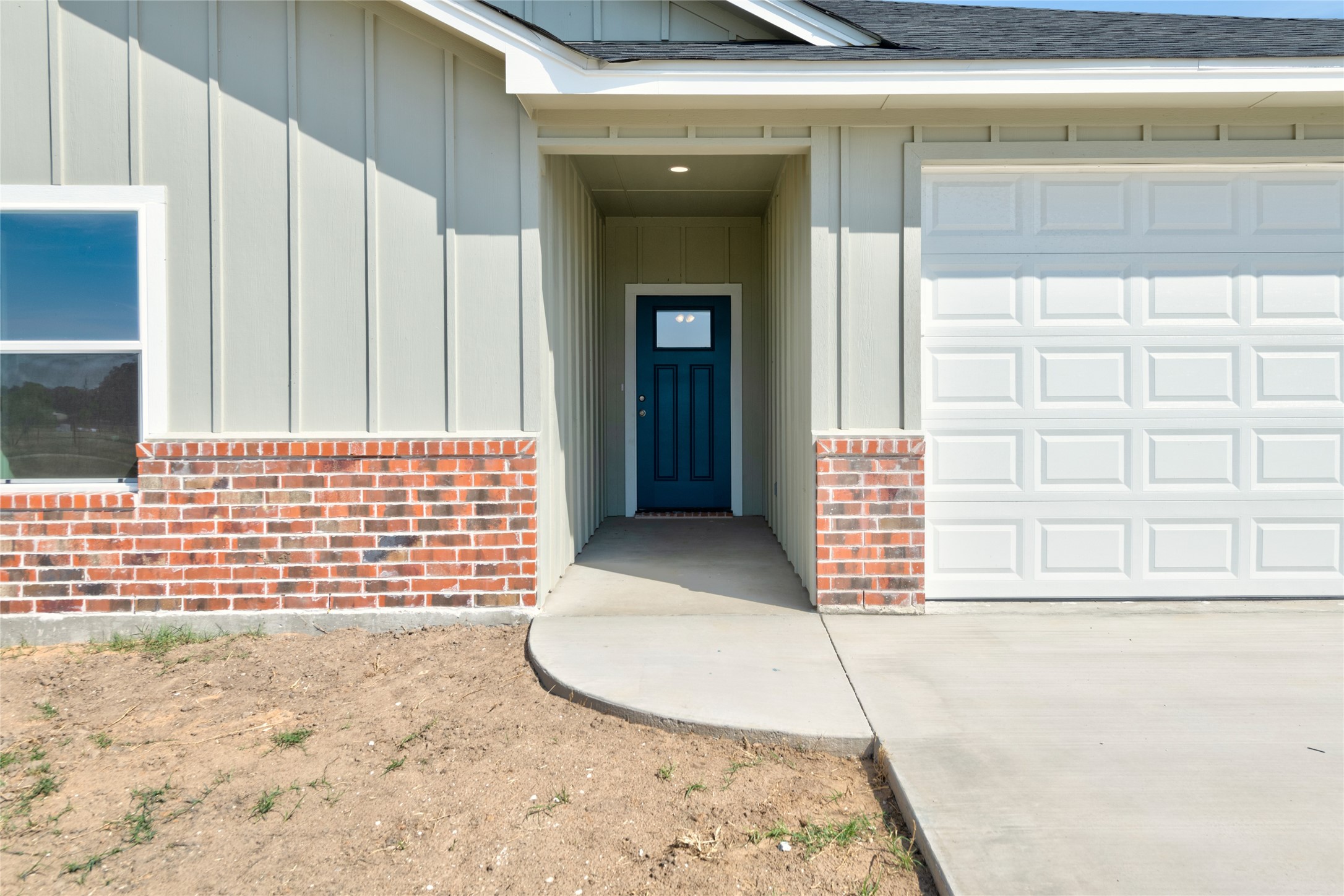 119 Shallow Water Court