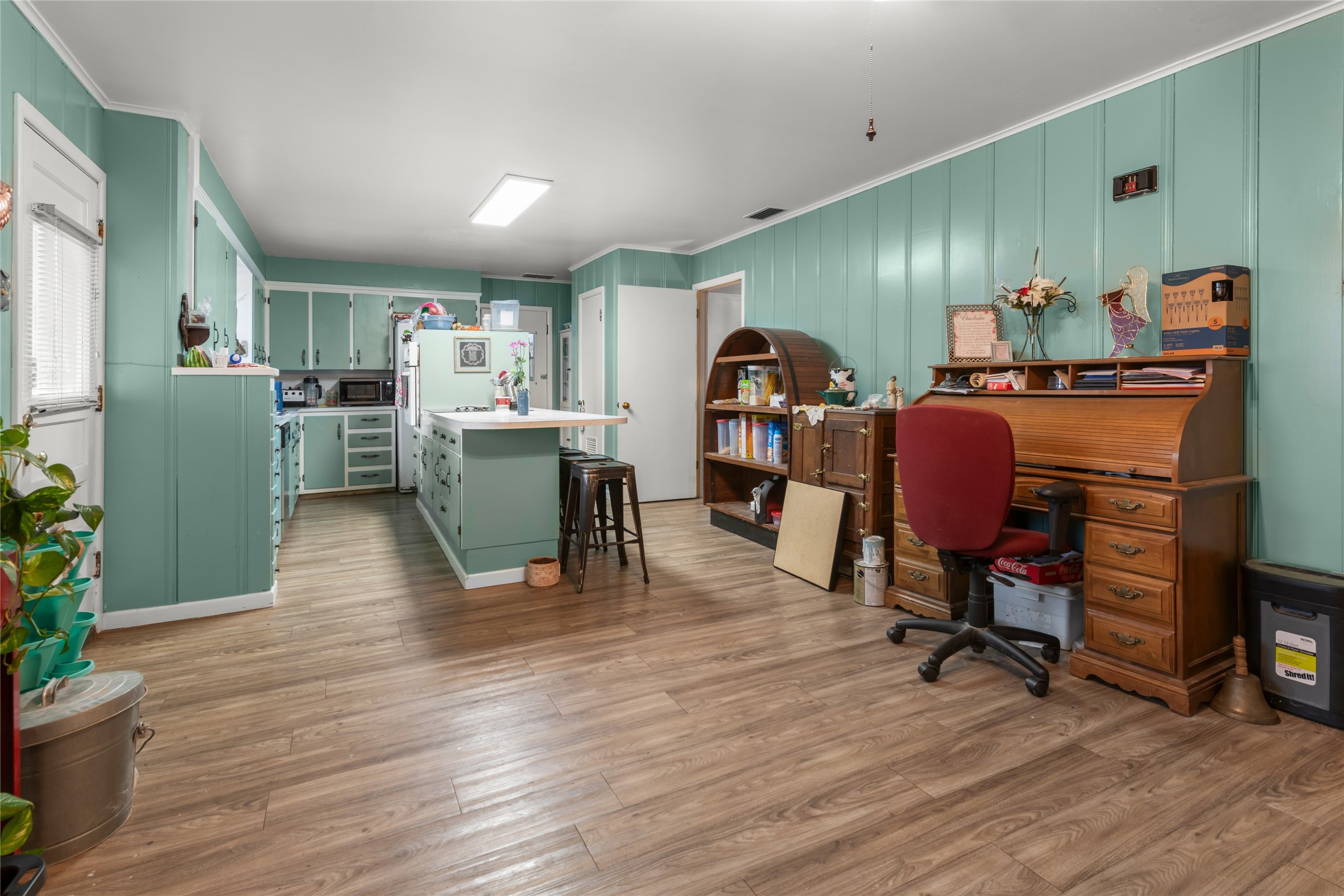 302 Lexington Avenue