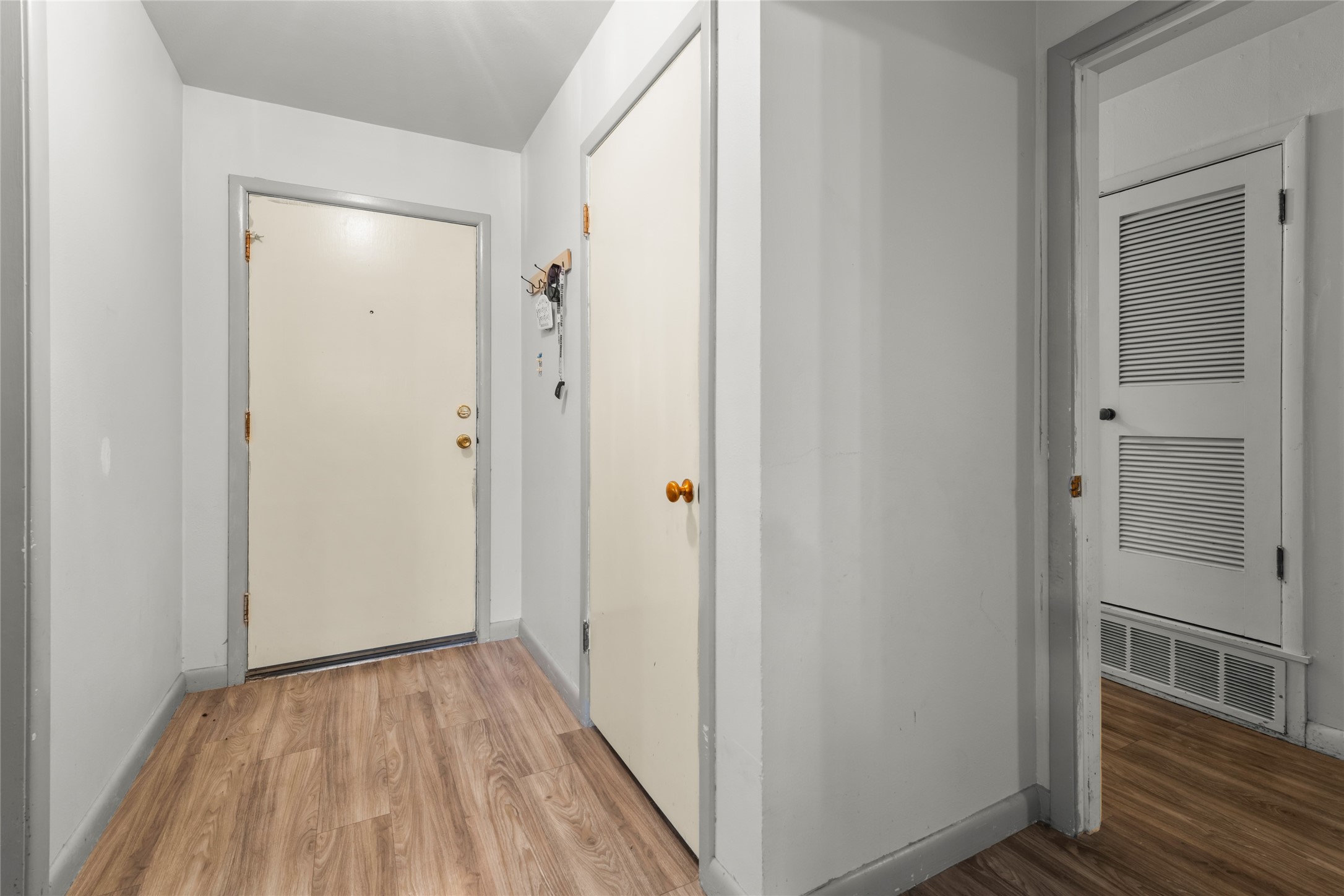302 Lexington Avenue