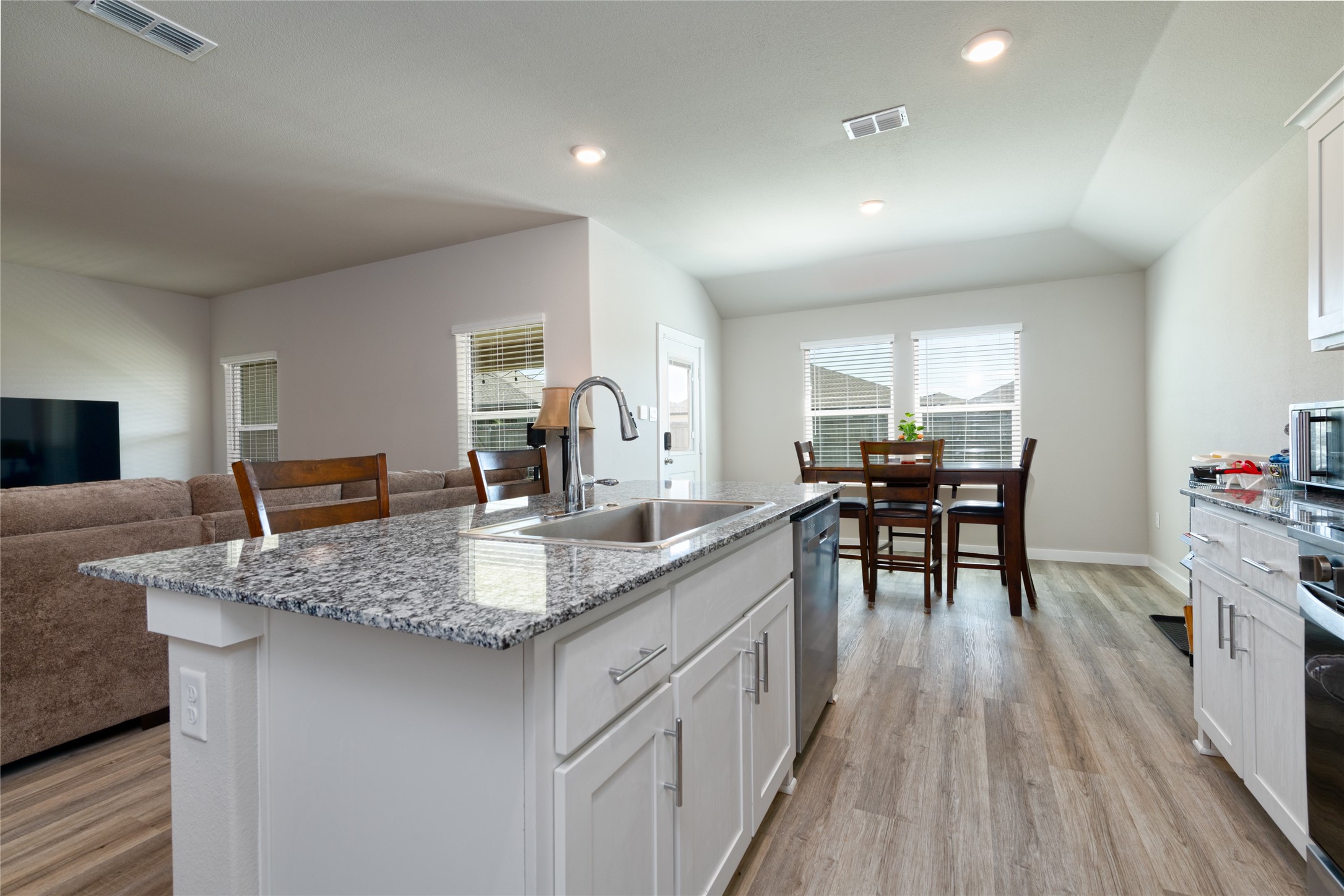 2309 Chesapeake Way