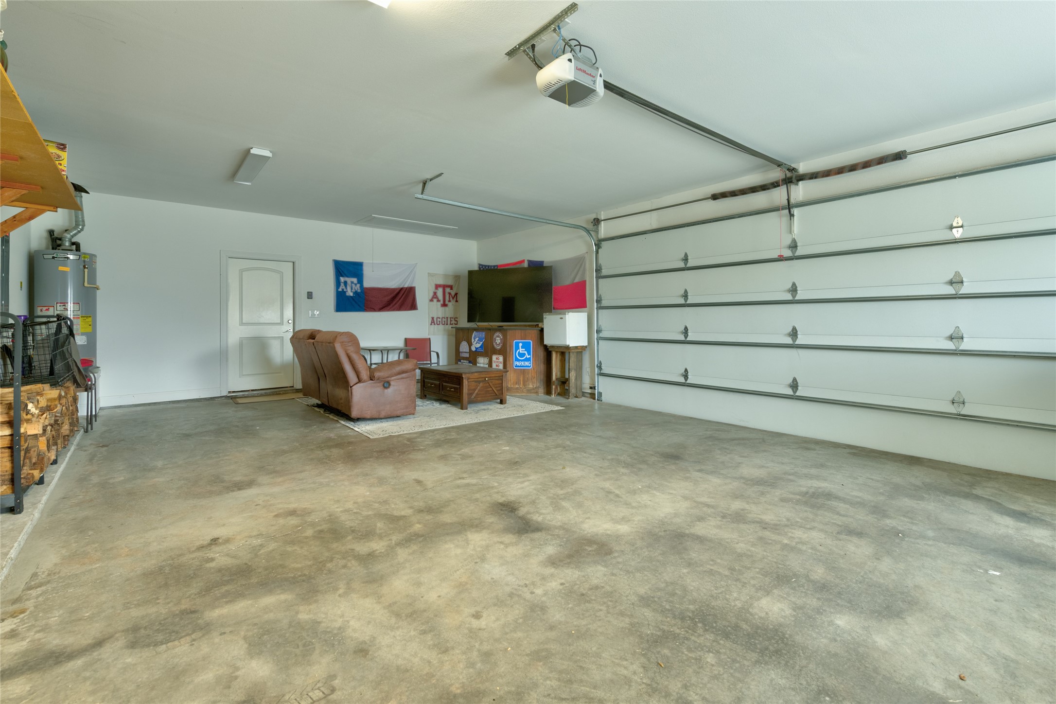 3810 Kady Ridge