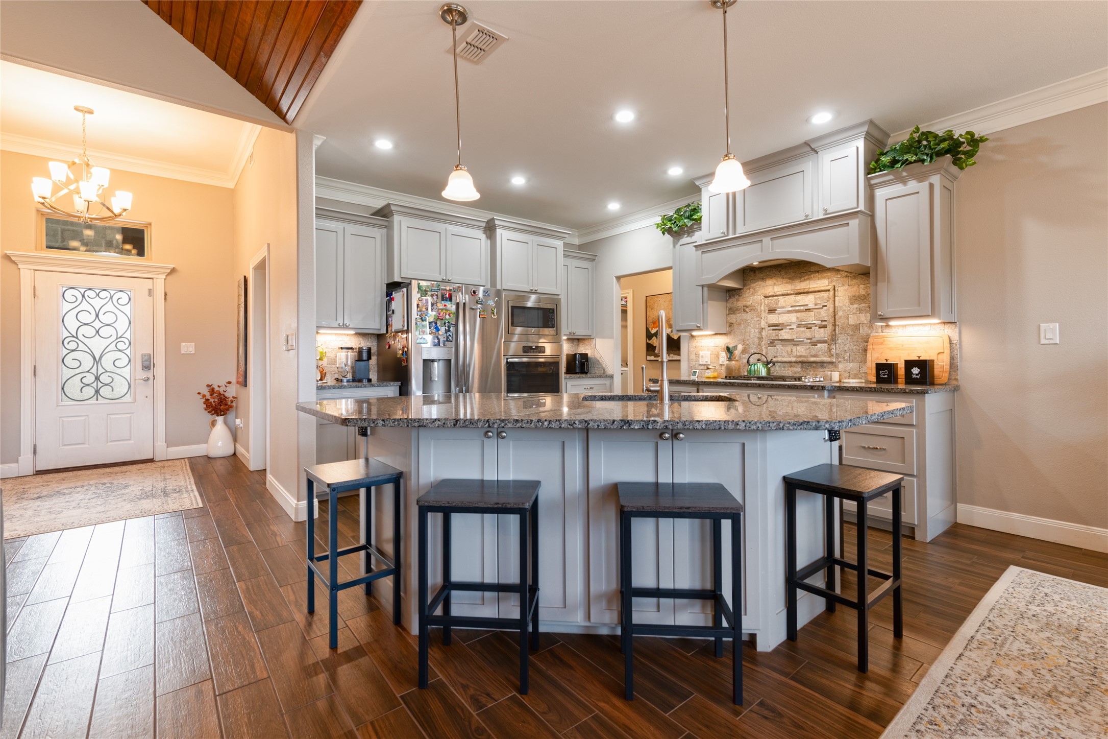 3810 Kady Ridge