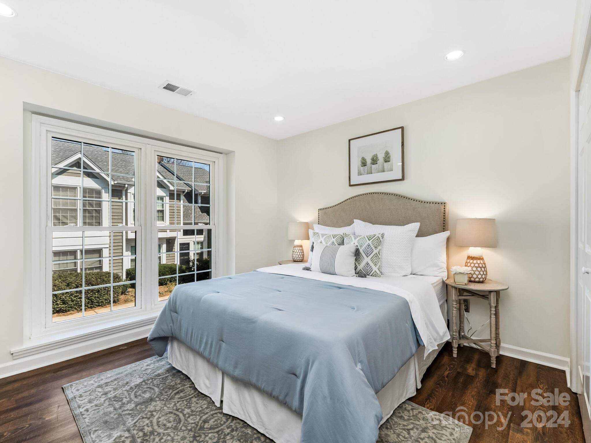 8228 Legare Court
