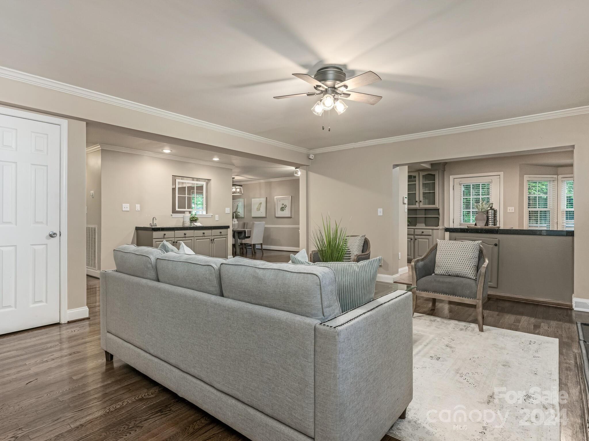 111 Wexford Court
