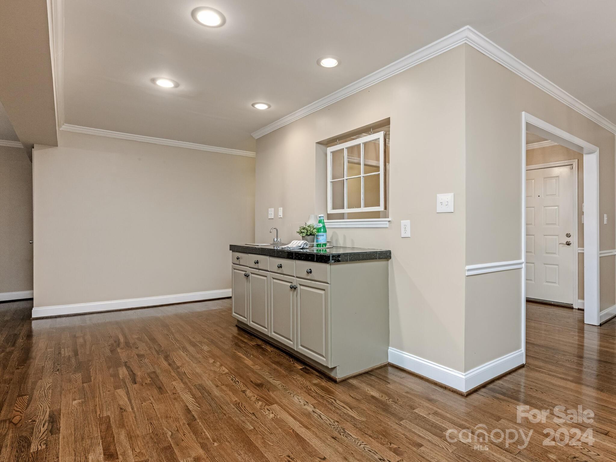 111 Wexford Court