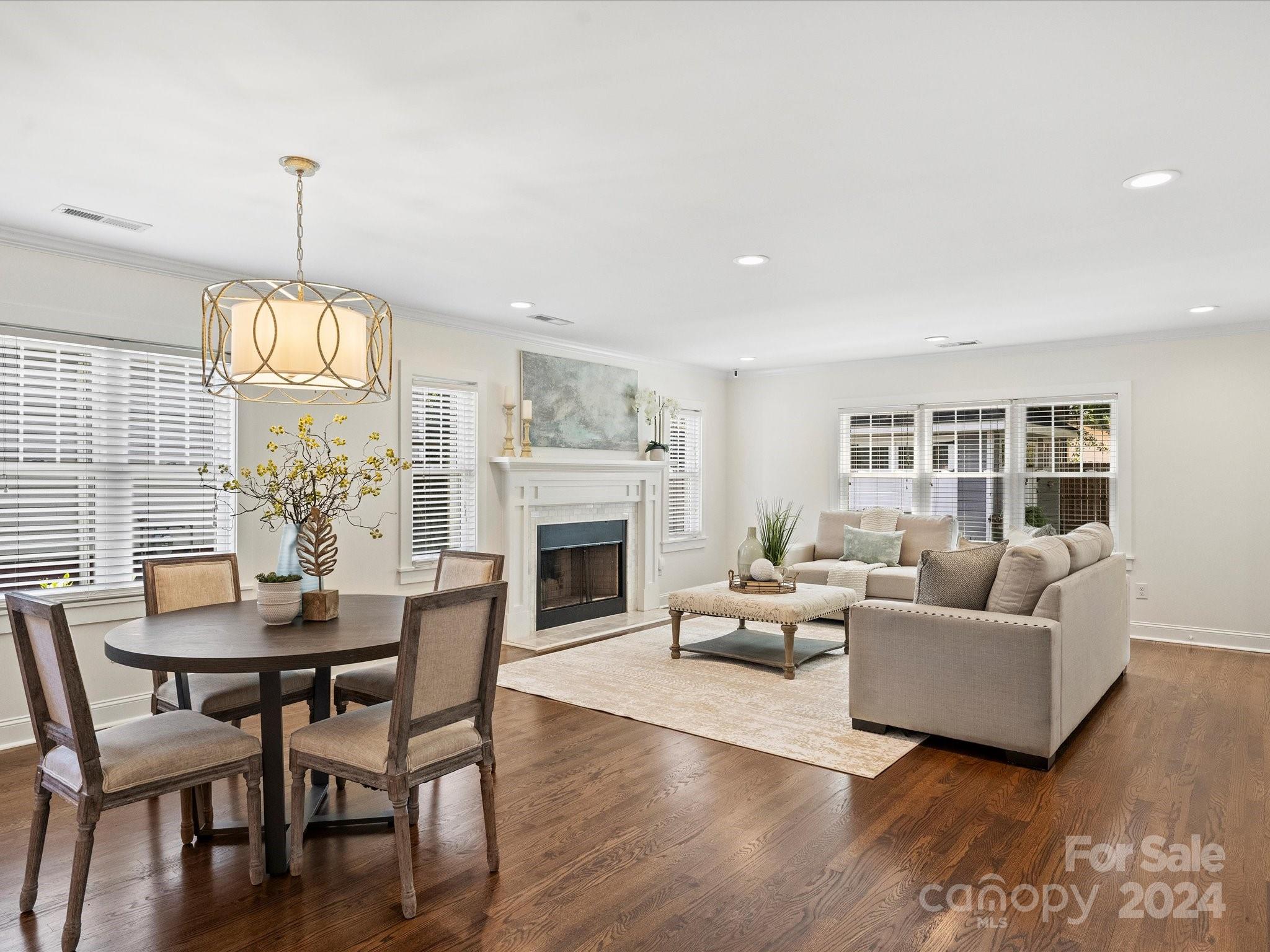 1308 Cortland Road W