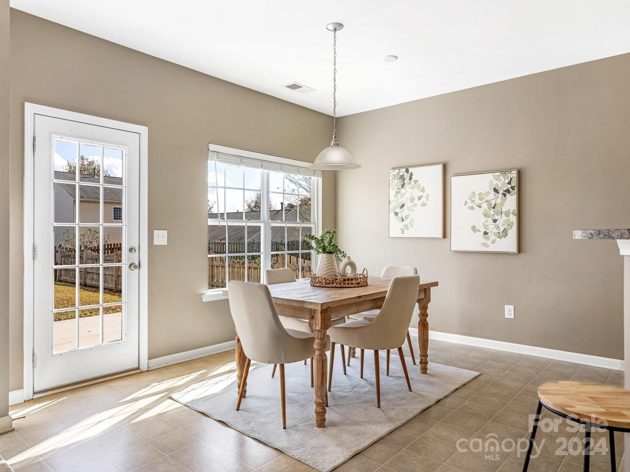 1056 Mountain Laurel Court