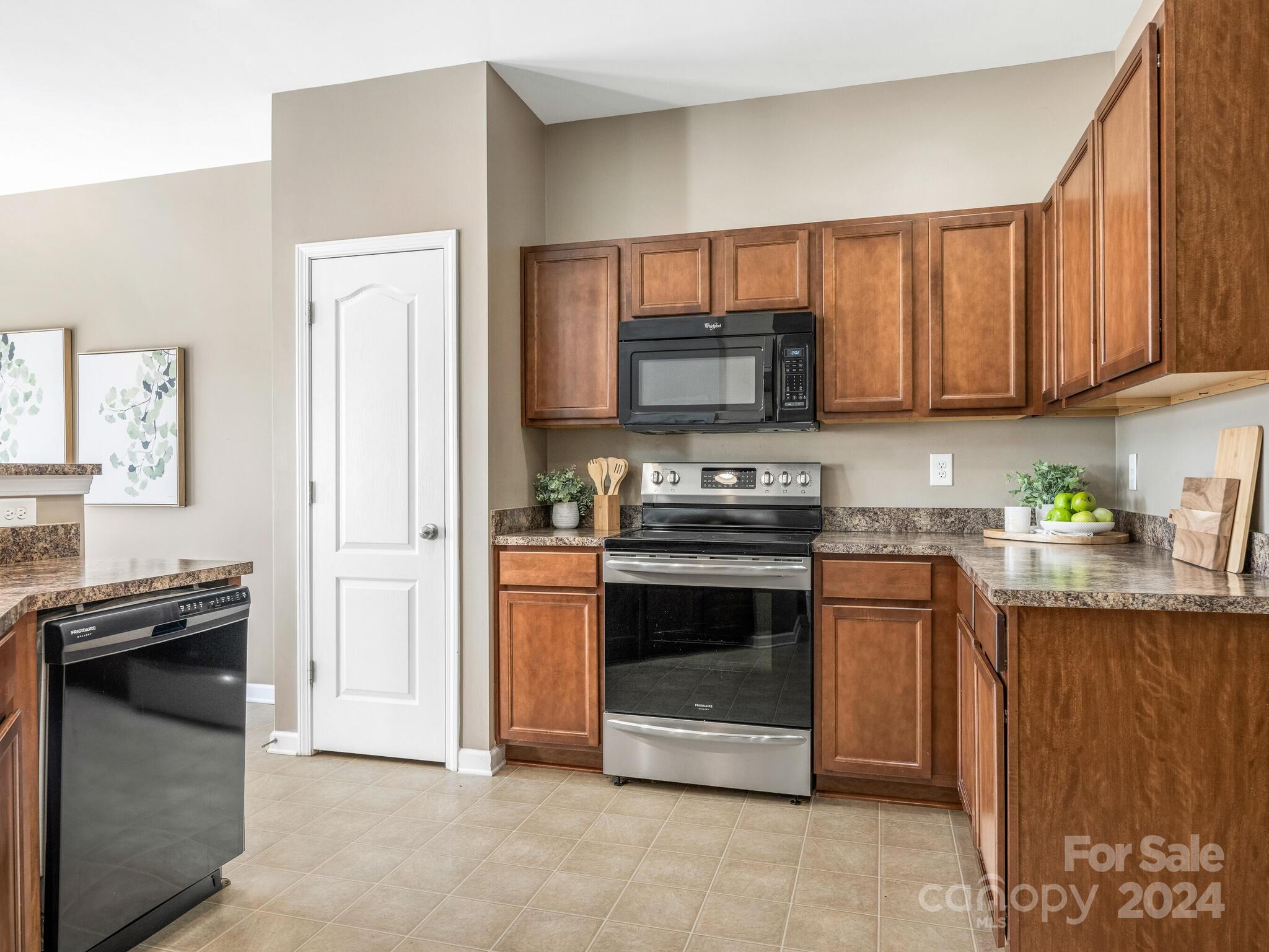 1056 Mountain Laurel Court