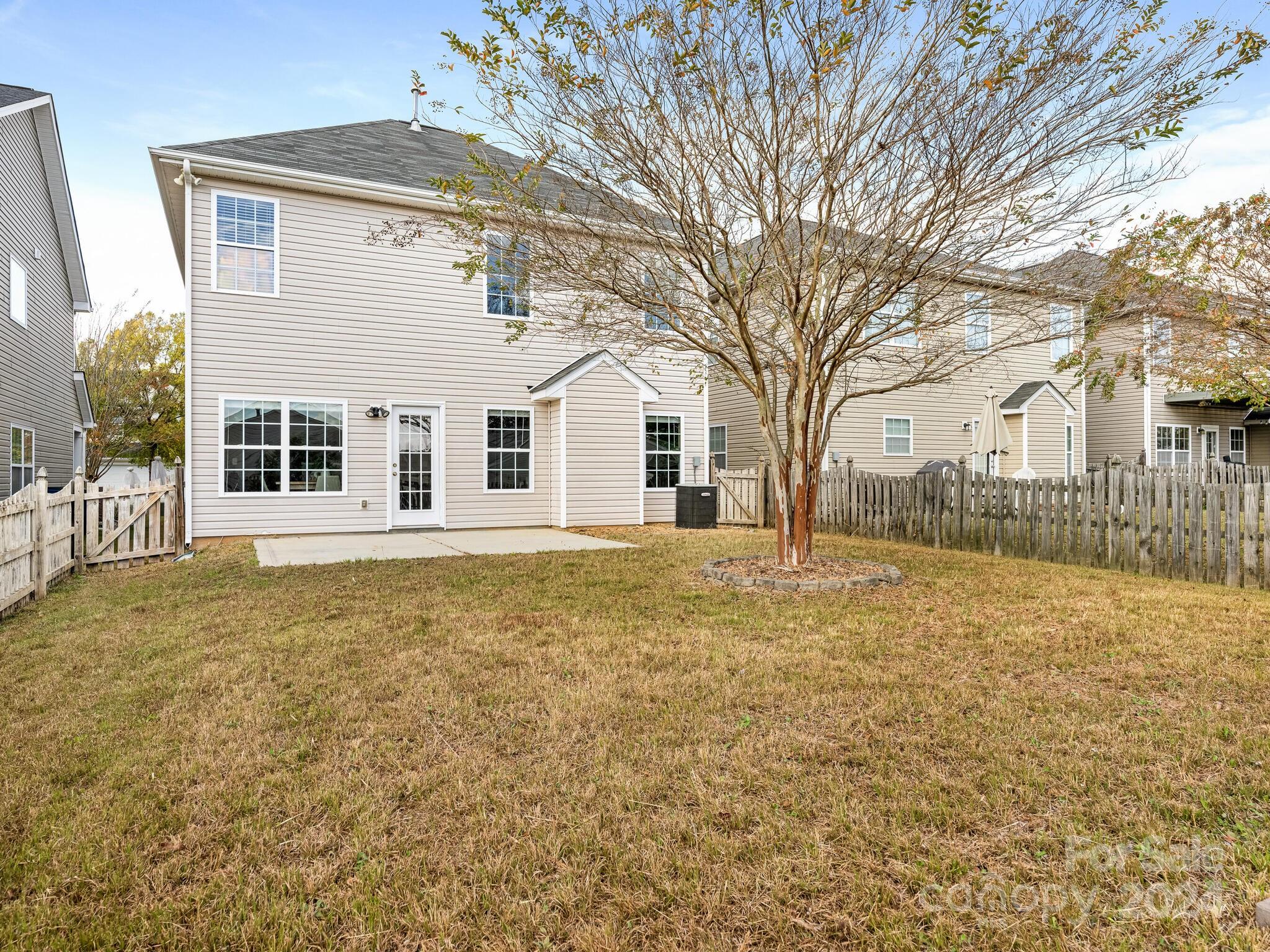 1056 Mountain Laurel Court