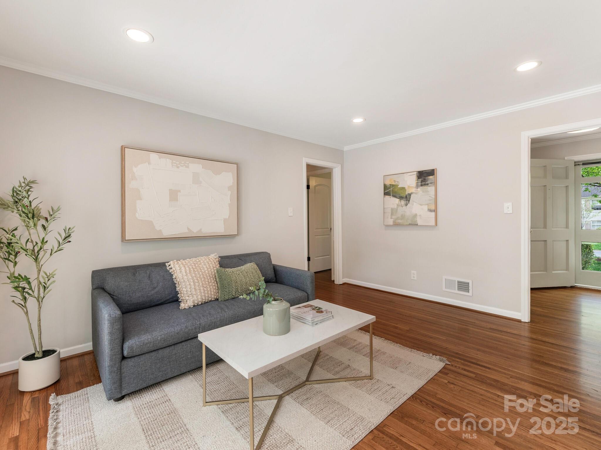 3911 Kitley Place