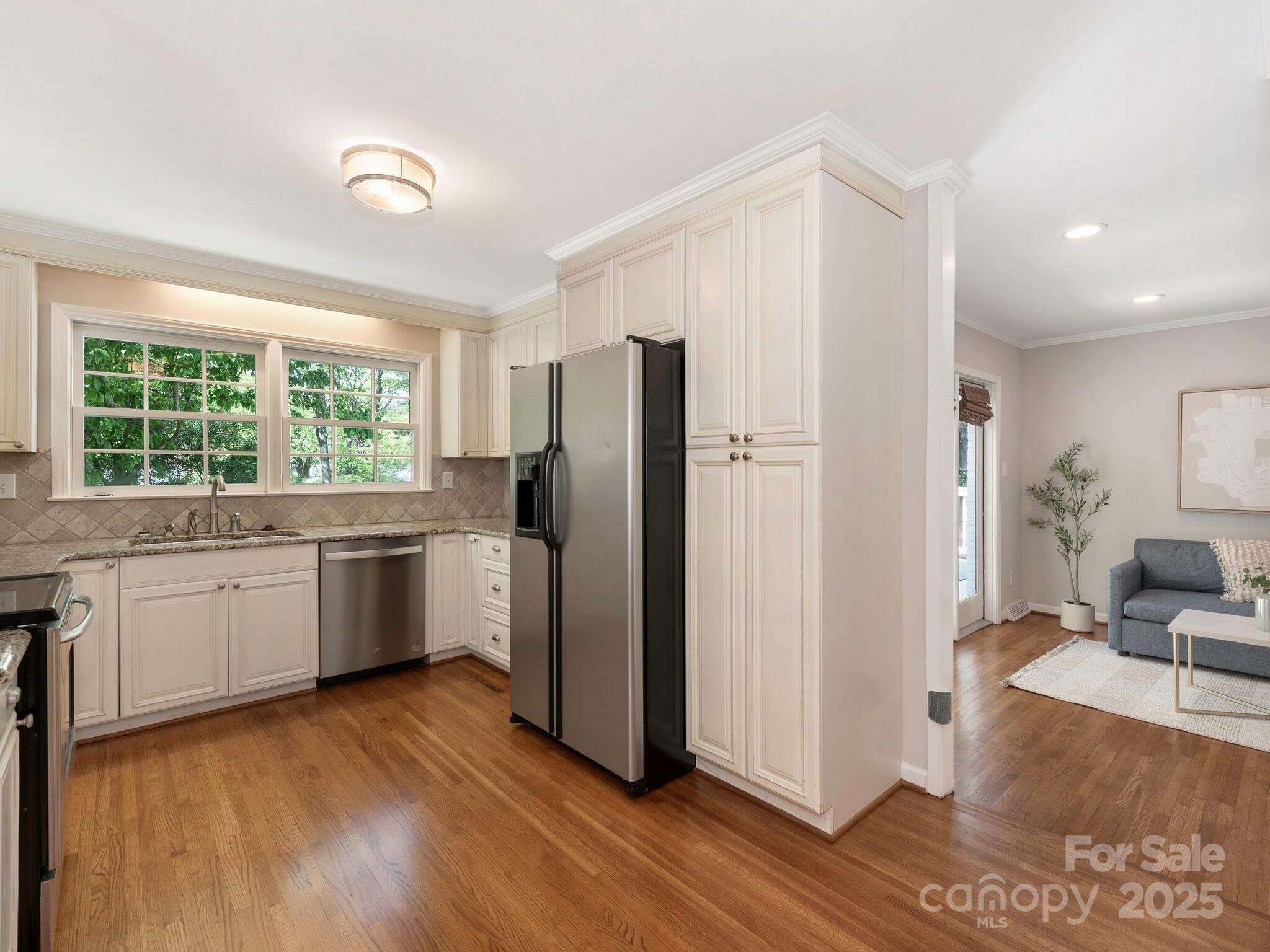 3911 Kitley Place