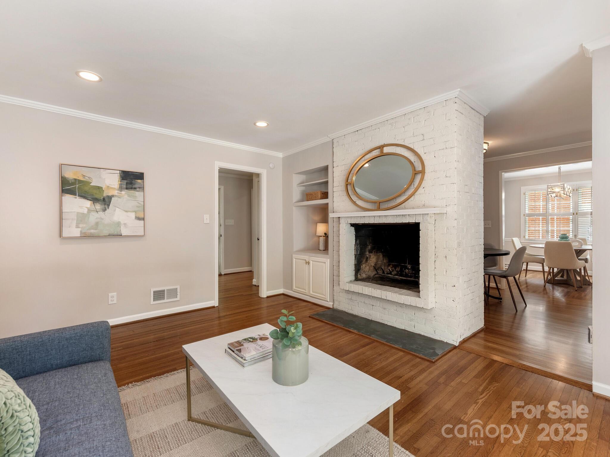 3911 Kitley Place
