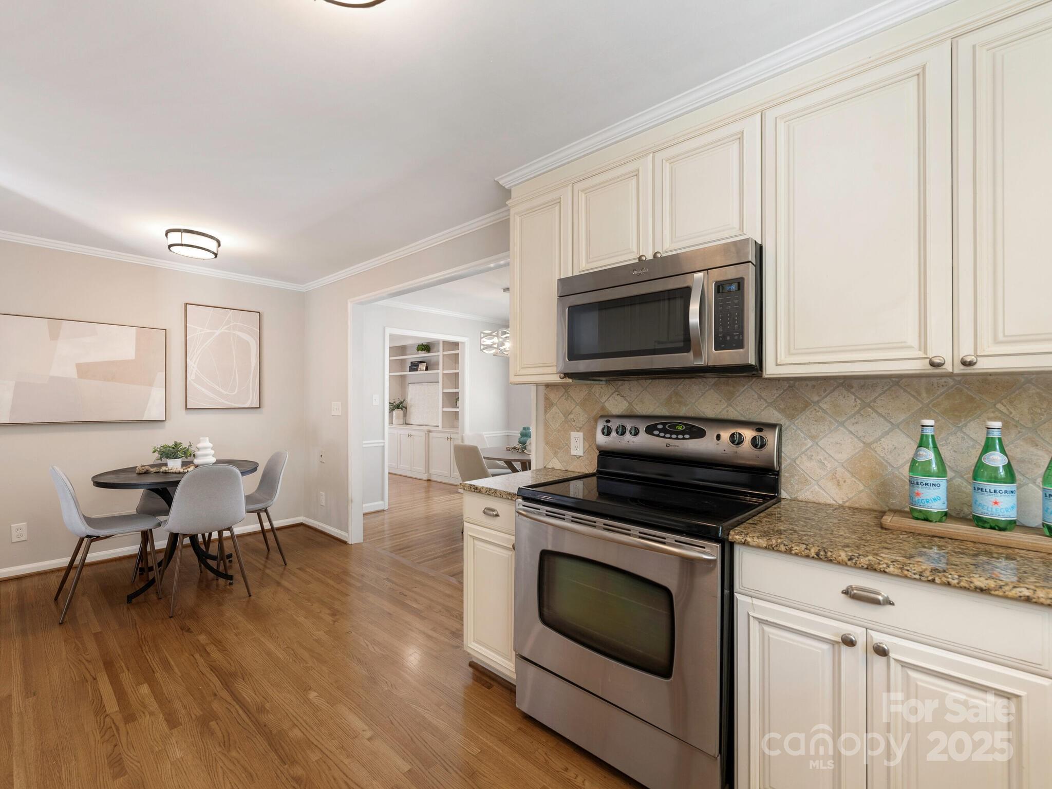 3911 Kitley Place
