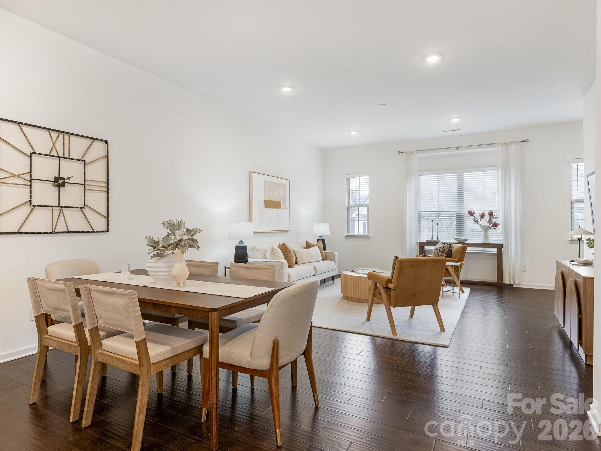 9533 Ainslie Downs Street