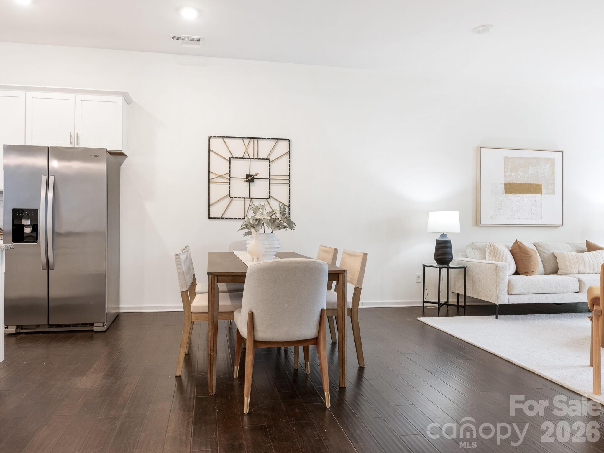 9533 Ainslie Downs Street