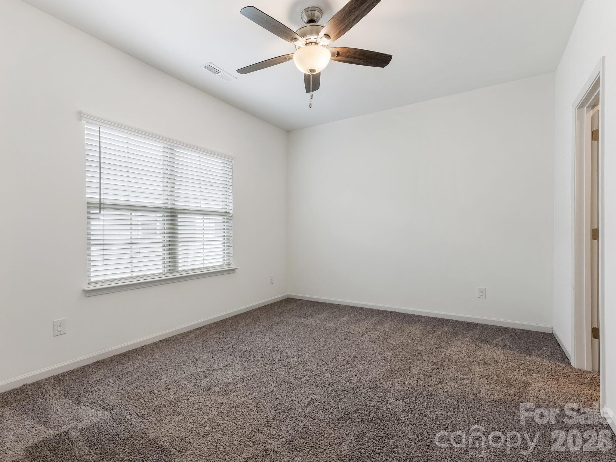 9533 Ainslie Downs Street