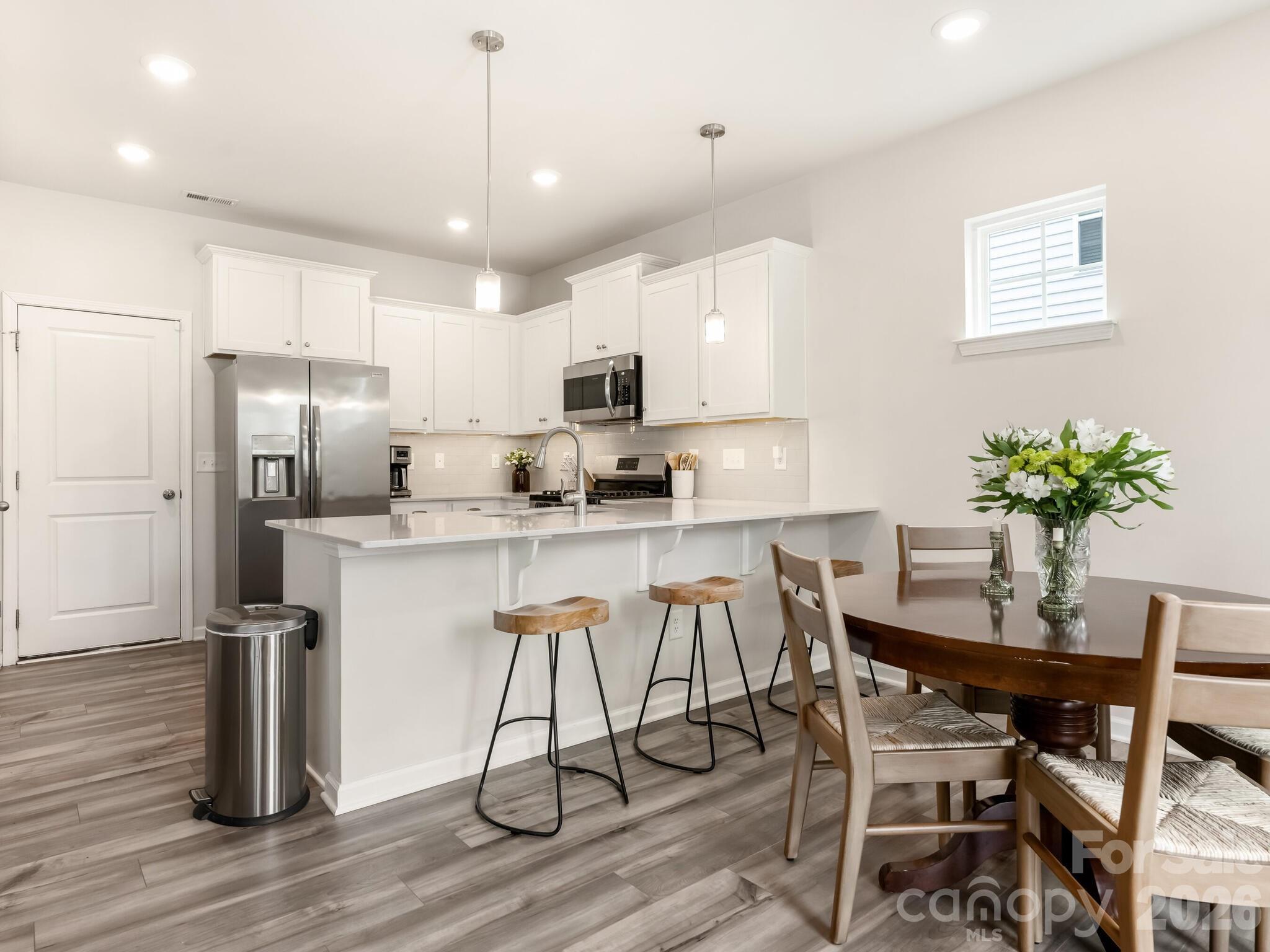 16011 Seagard Cove