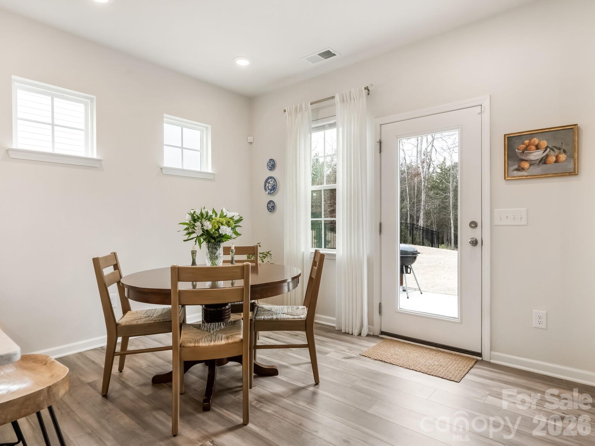 16011 Seagard Cove