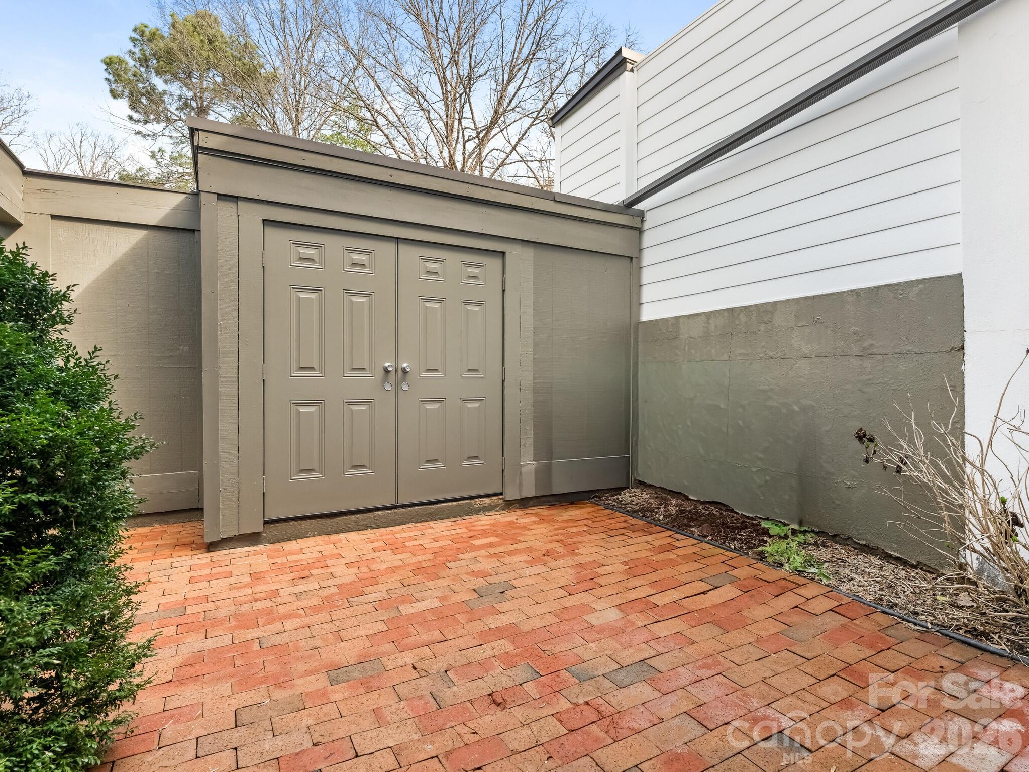 3760 Winding Creek Lane