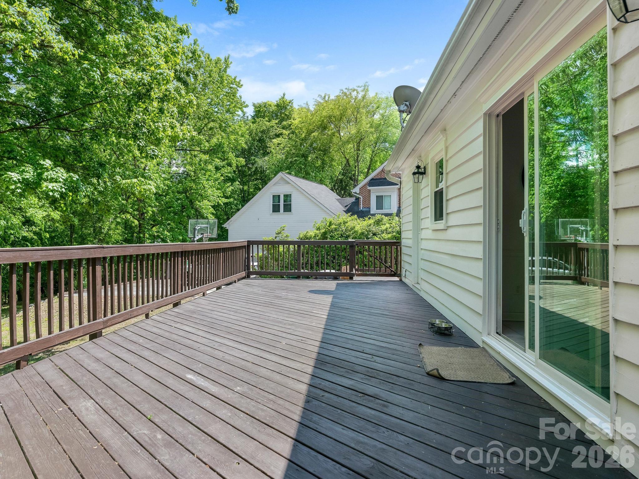 5017 Lindstrom Drive