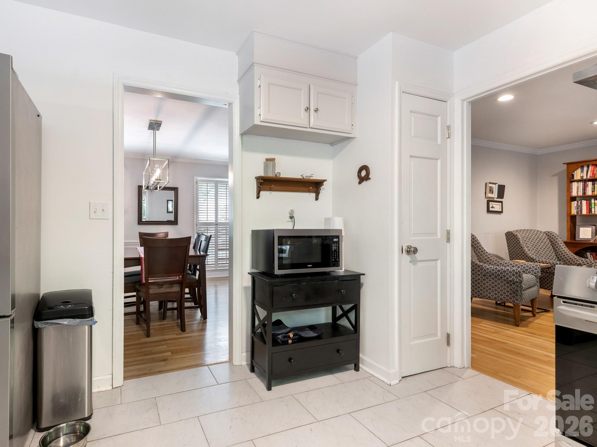 5017 Lindstrom Drive