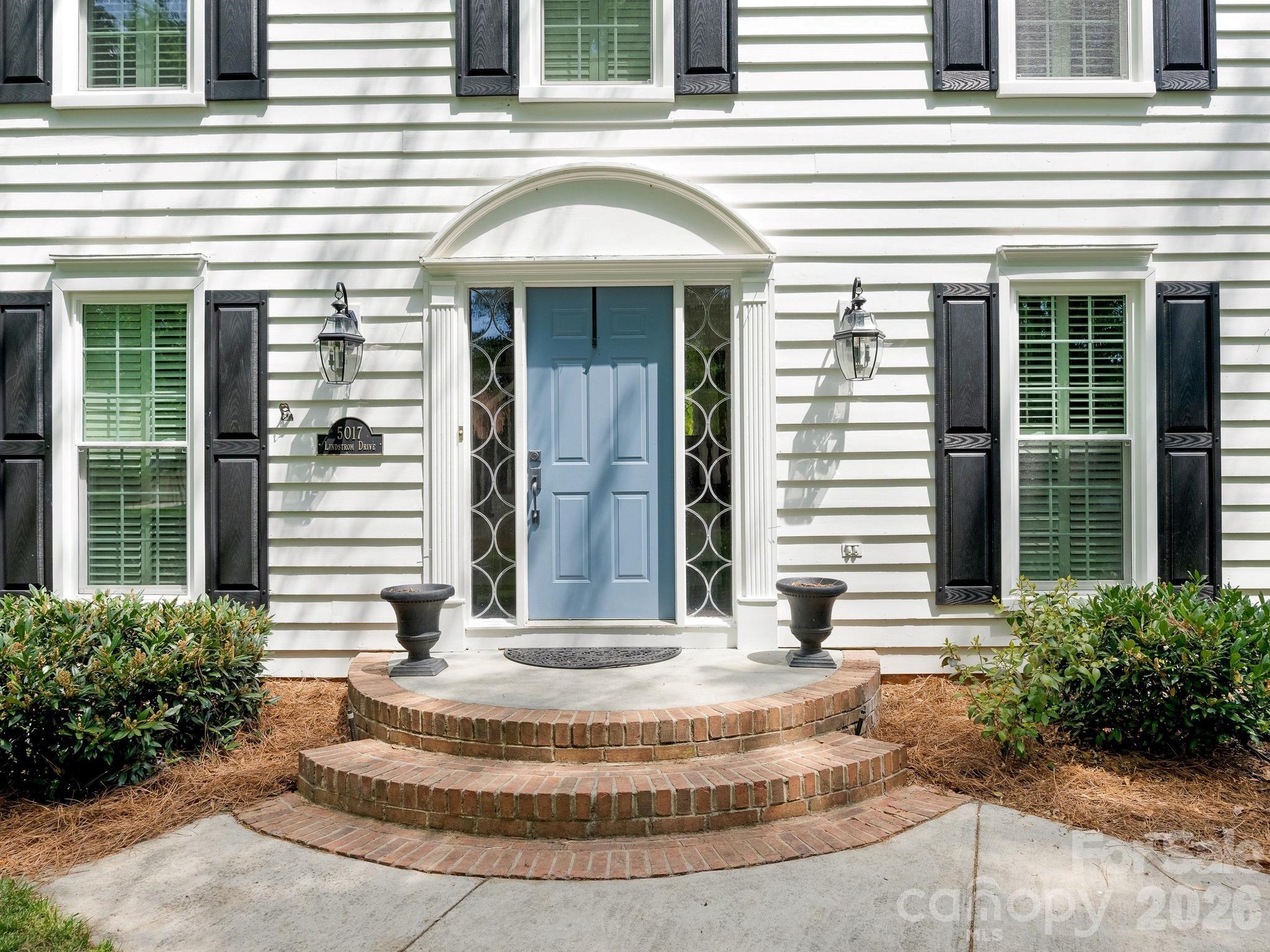 5017 Lindstrom Drive
