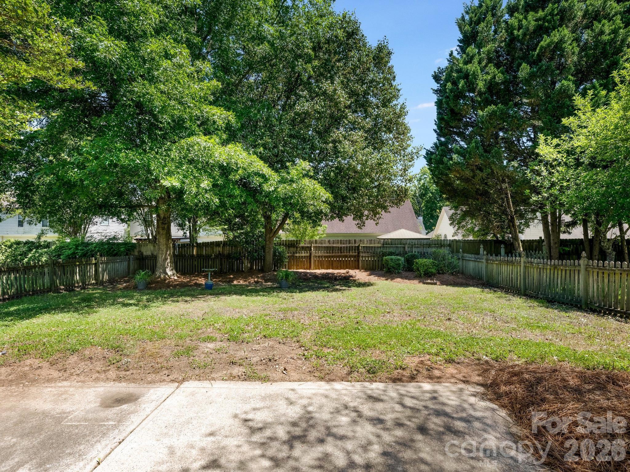 6208 Harburn Forest Drive