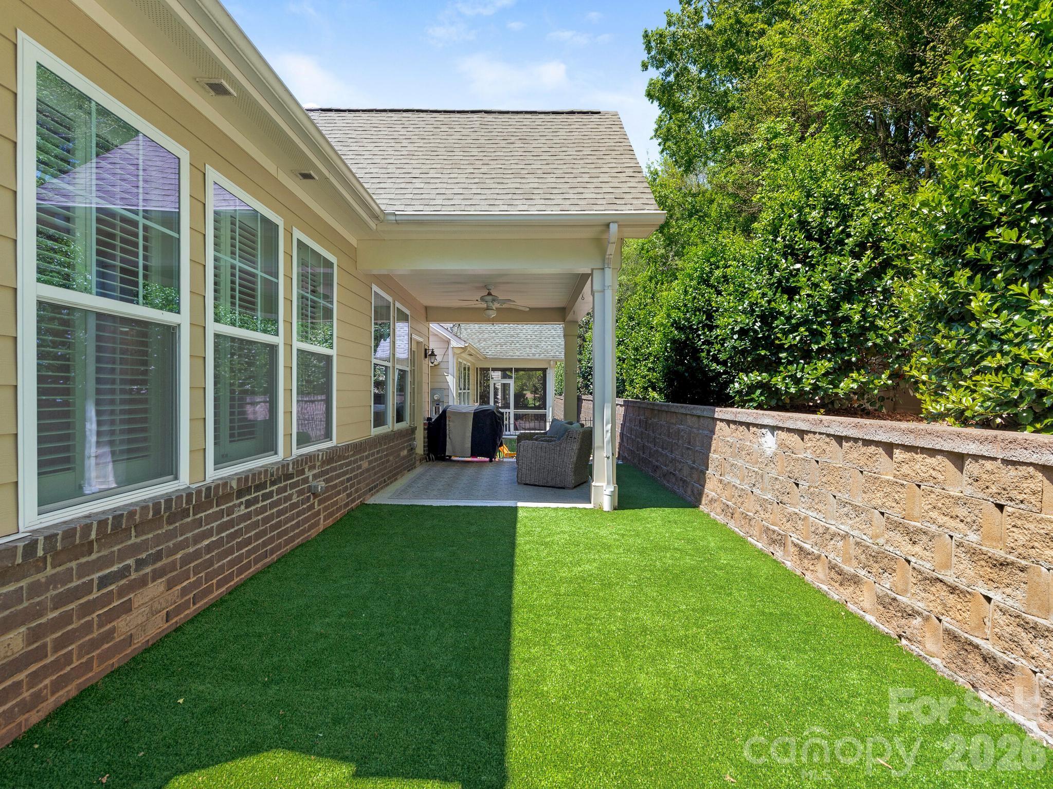 6025 Glenmore Garden Drive