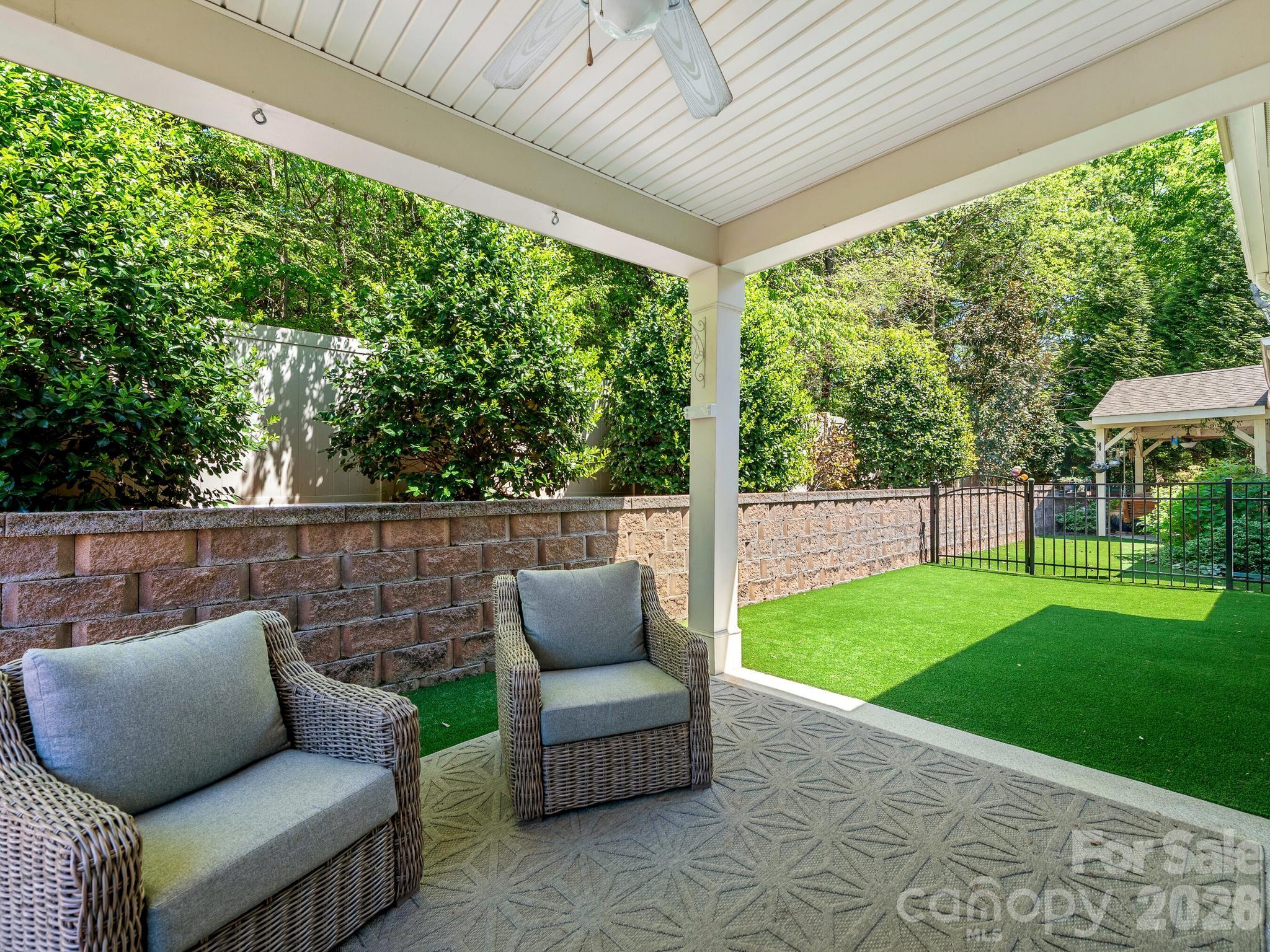 6025 Glenmore Garden Drive