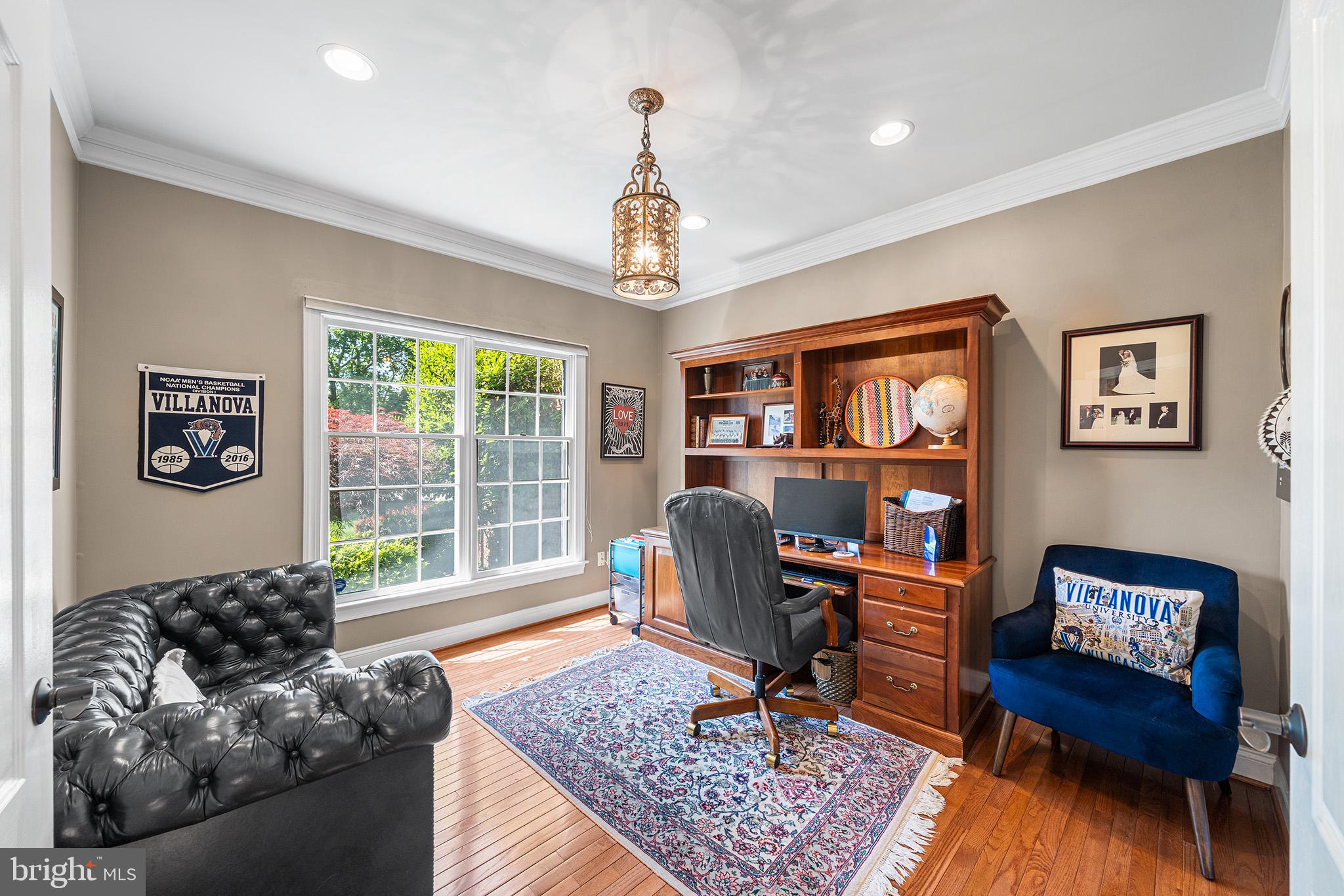 611 Cascades Ct