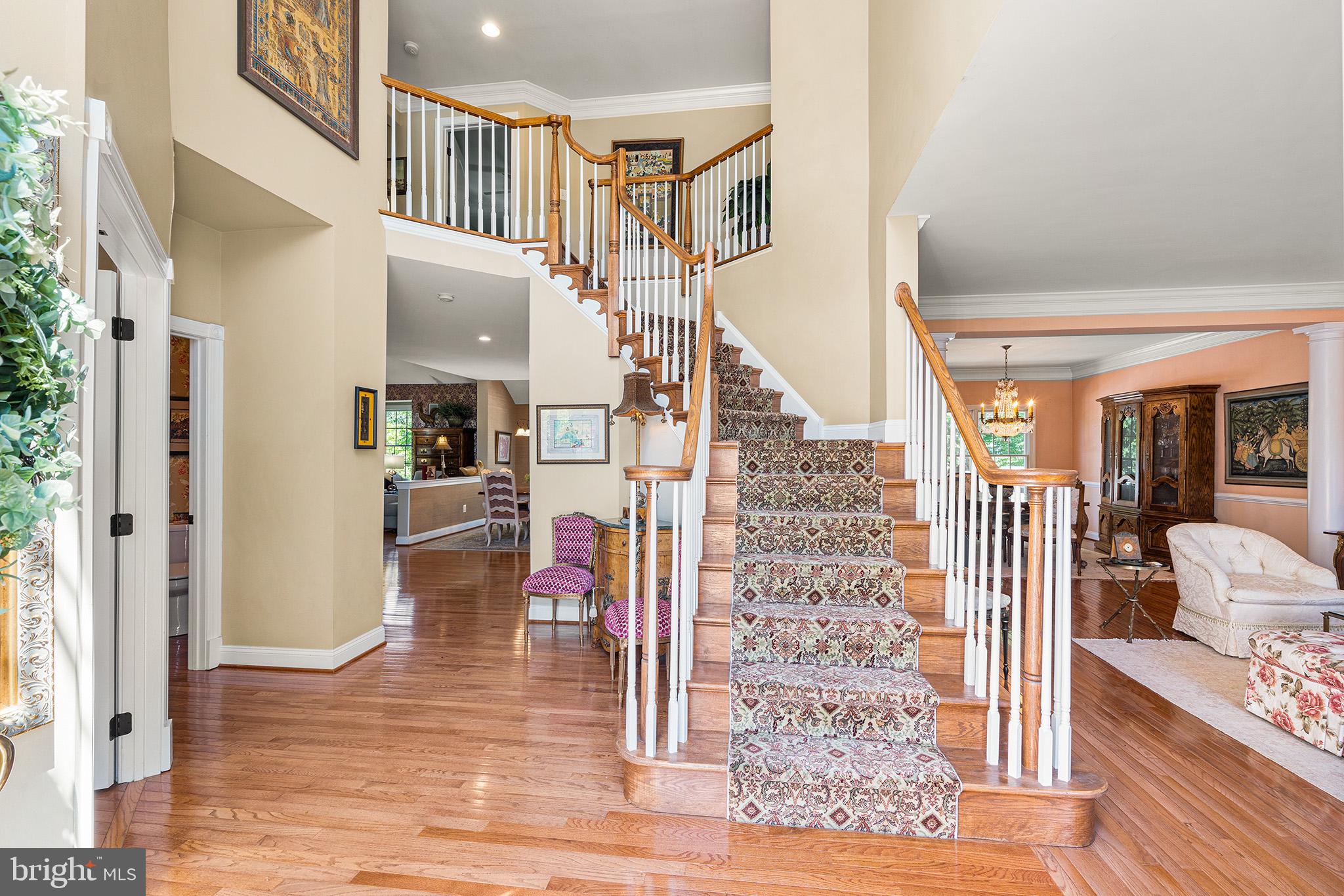 611 Cascades Ct