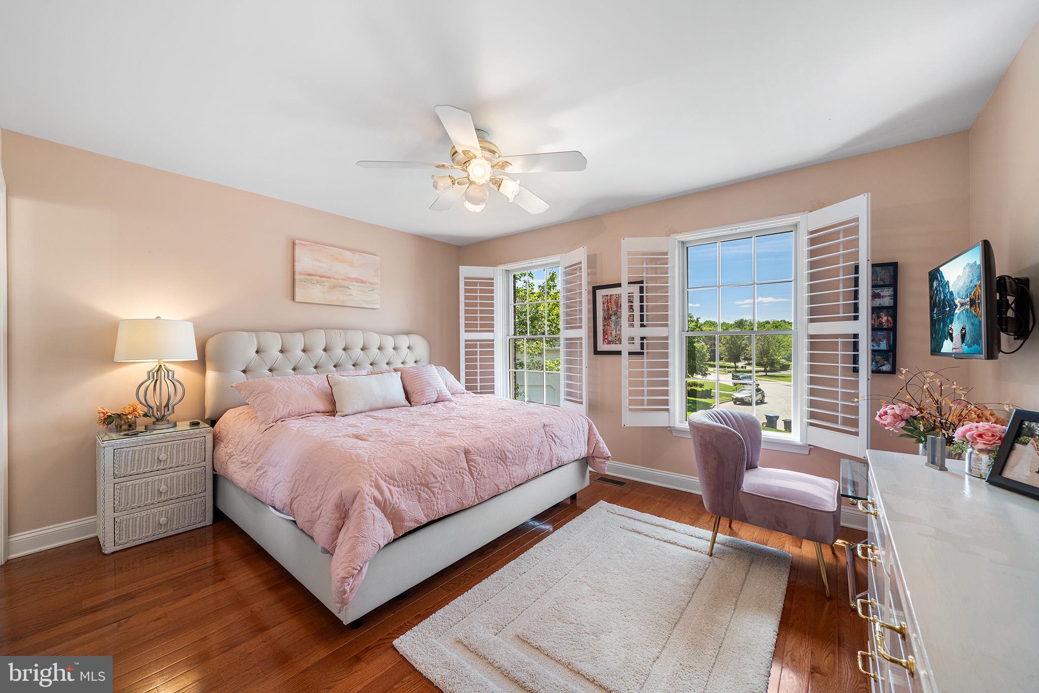 611 Cascades Ct