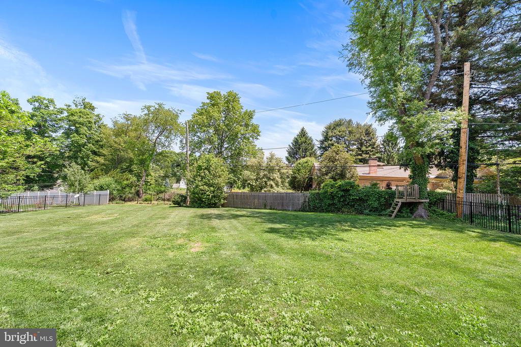 515 OLD EAGLE SCHOOL ROAD